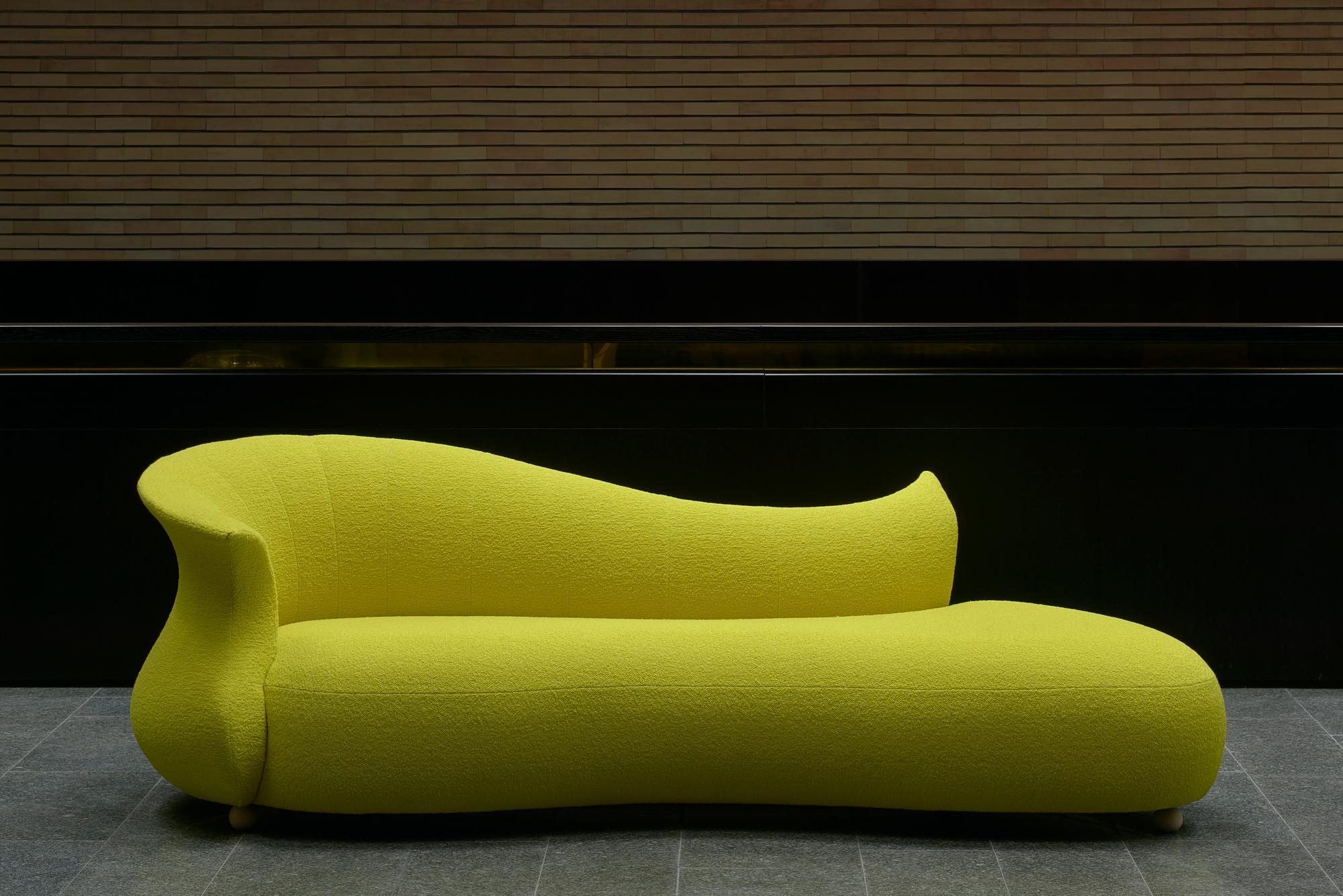 Exceptional Sculptural Design Handmade Amphora Couch In New Condition For Sale In London, GB