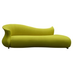 Außergewöhnliches skulpturales Design Handgemachte Amphora Couch
