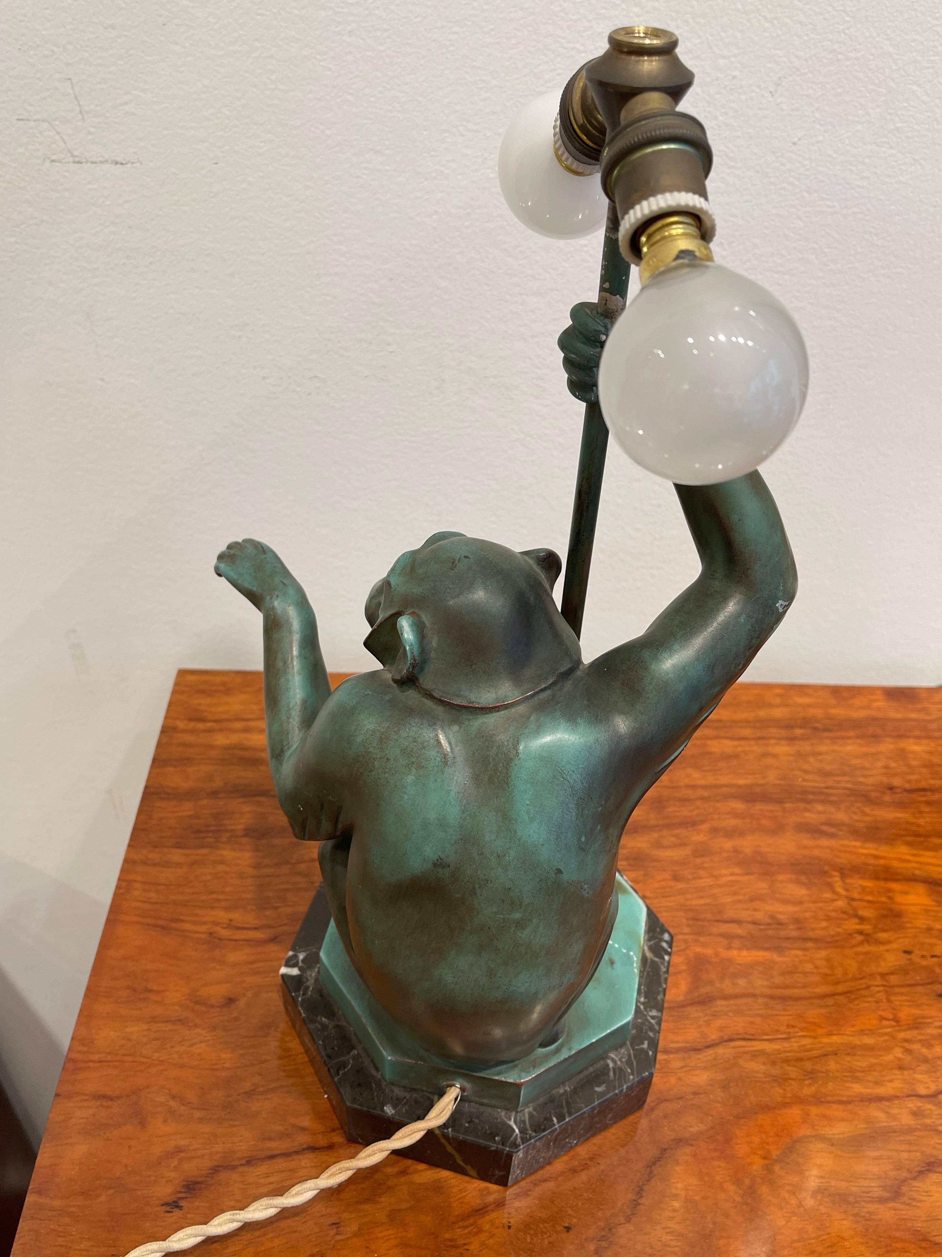 Exceptional Sculpture/Lamp of a Monkey with an Umbrella by Le Verrier, Art Deco For Sale 9