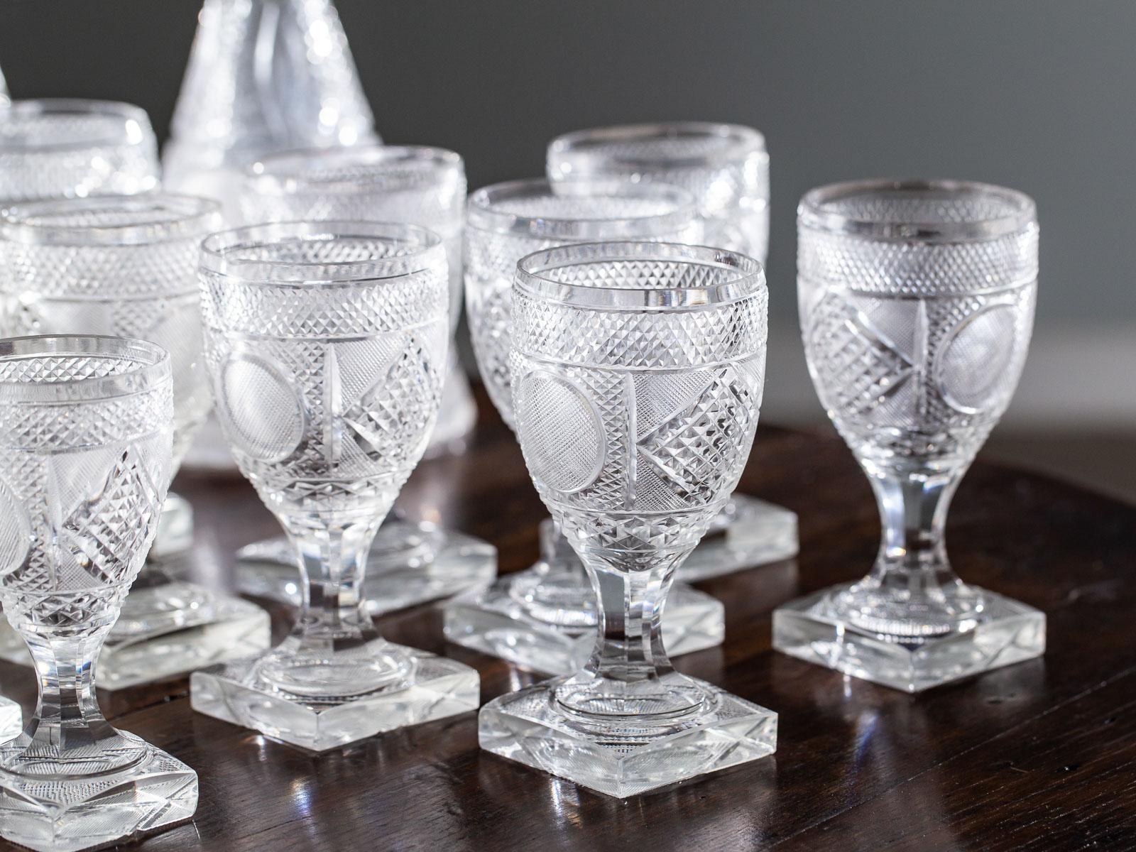 Exceptional Set Antique Georgian Irish Cut Crystal Decanters Glasses, circa 1875 For Sale 1