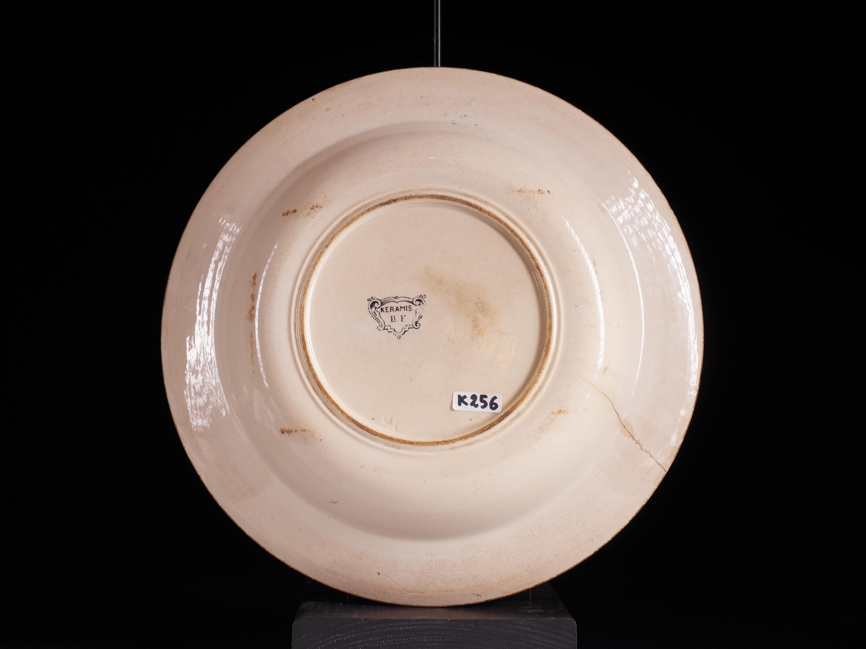 Hand-Painted Exceptional Set of 1890s White Faïence Plates with Black Designs