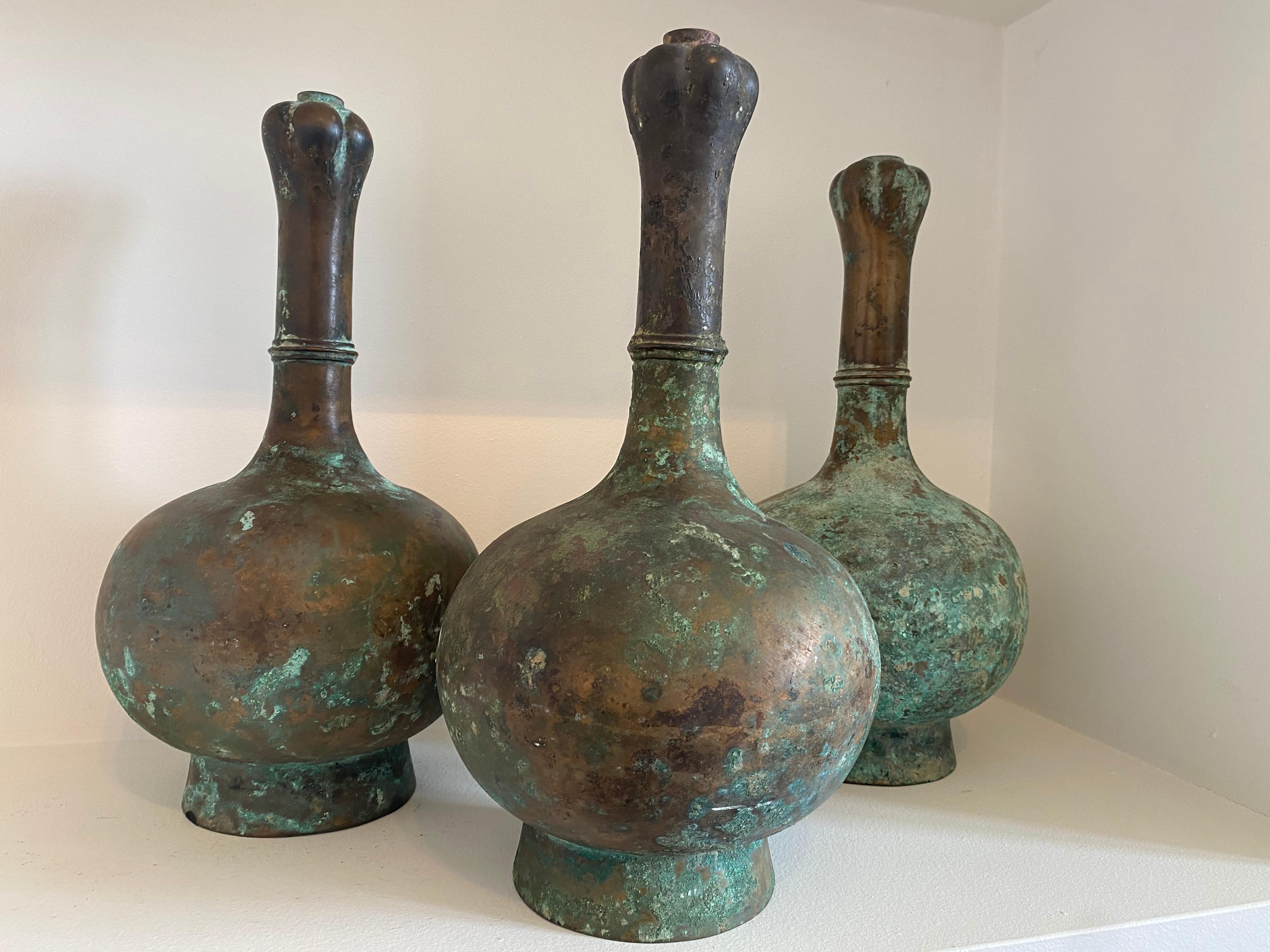 Exceptional Antique Set of 3  Oriental Chinese Bronze Han Vases For Sale 6