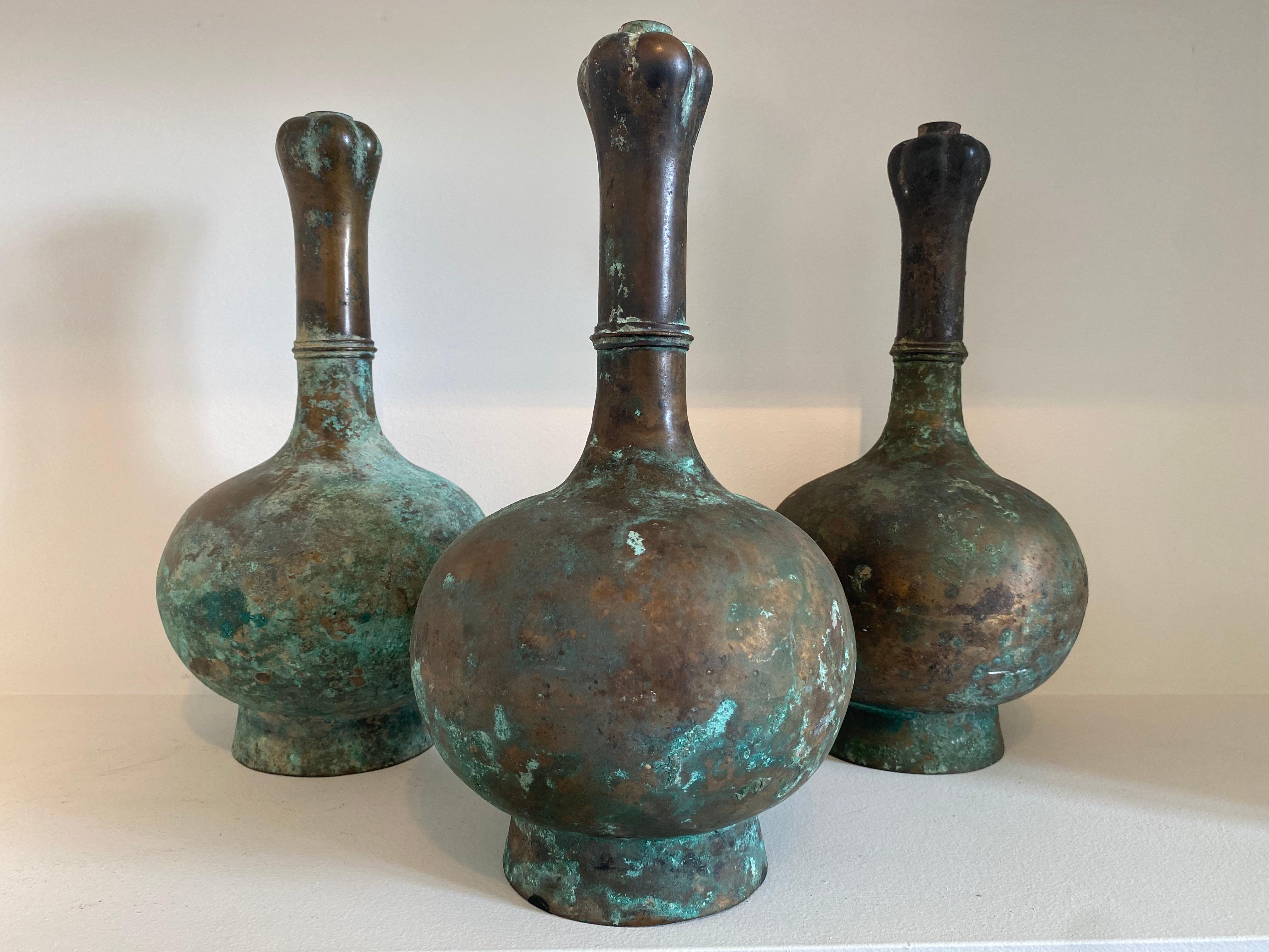 Exceptional Antique Set of 3  Oriental Chinese Bronze Han Vases For Sale 3