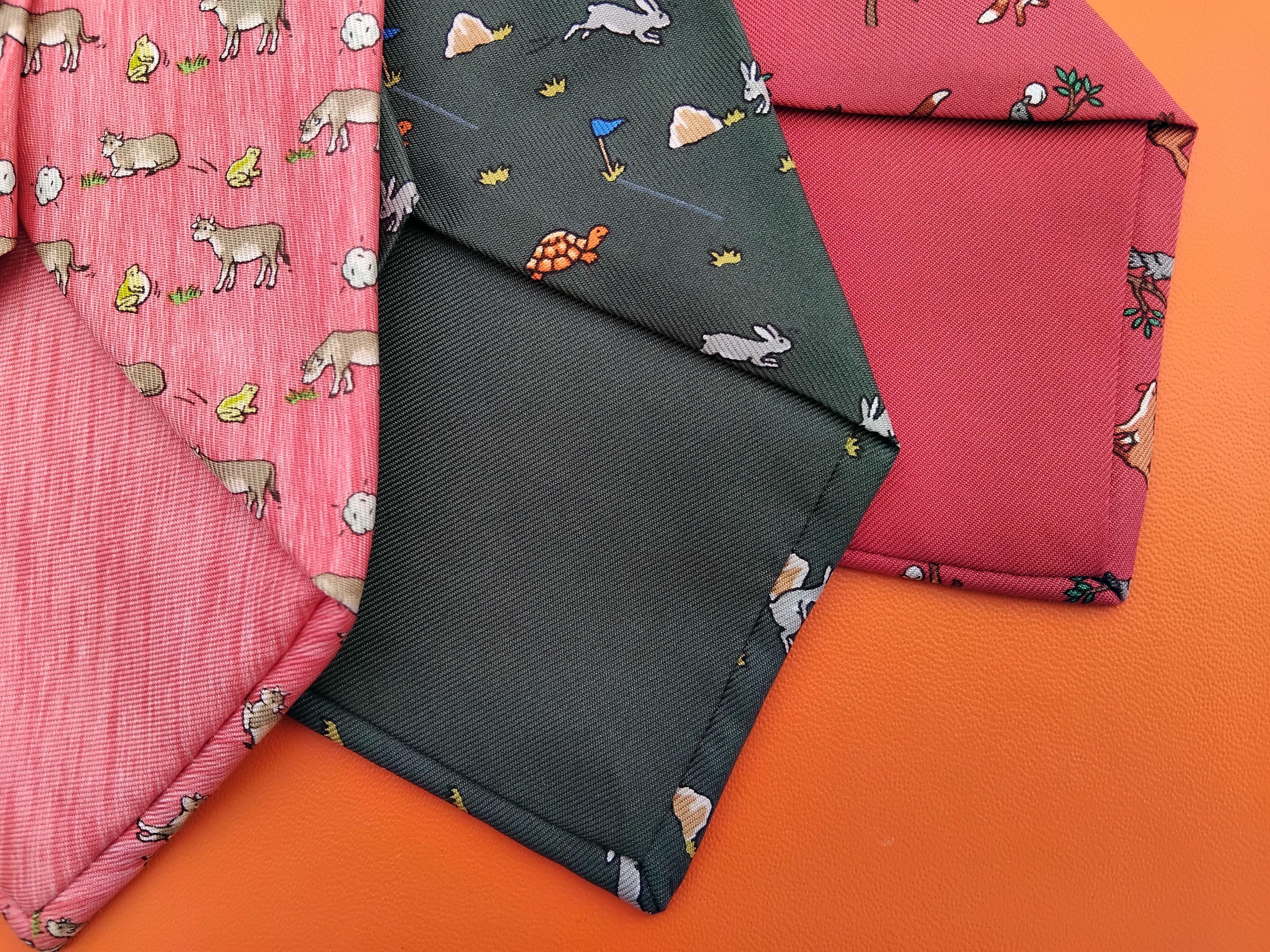 Exceptional Set of 4 Hermès Ties from The Fables of La Fontaine in Silk For Sale 7