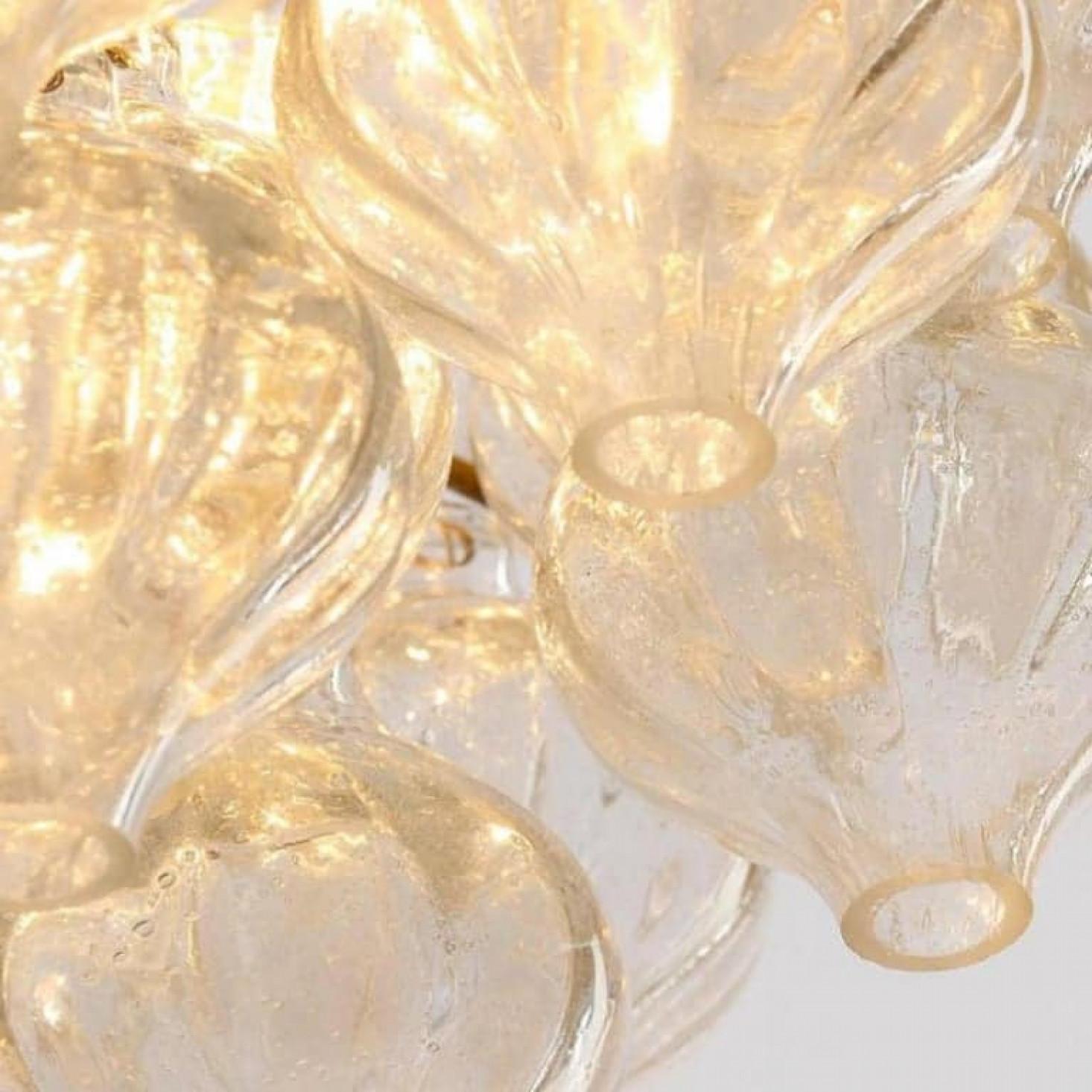 Exceptional Set of 4 Kalmar 'Tulipan' Light Fixtures, 1960s en venta 3