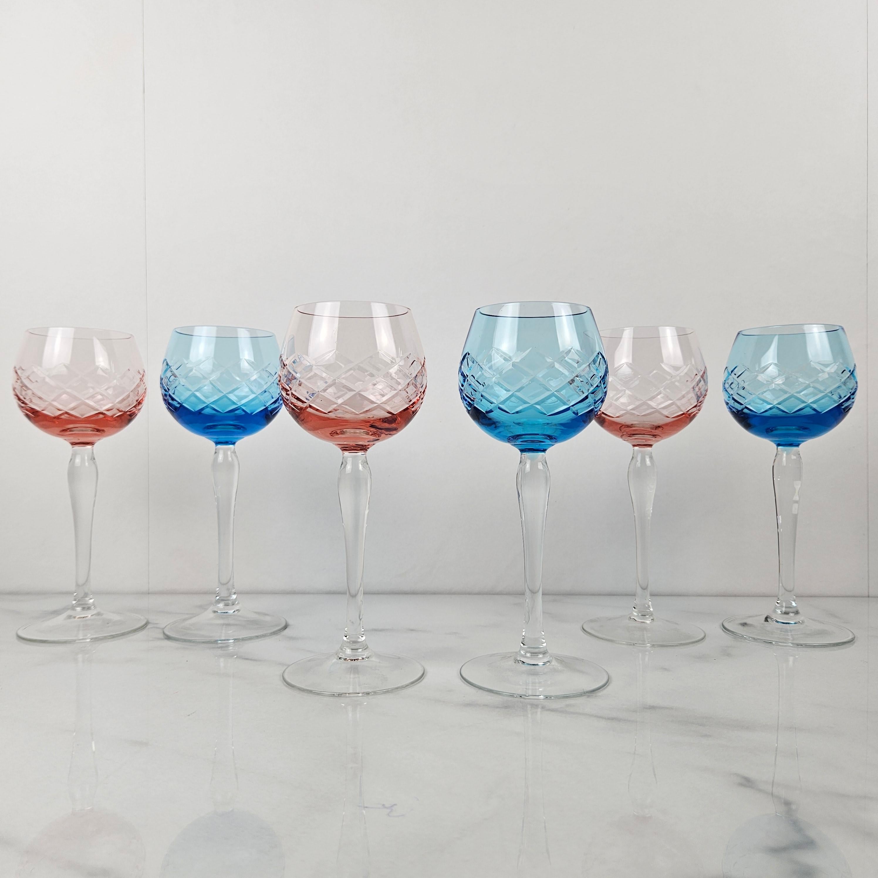 Art déco Exceptionnel ensemble de 6 verres à vin antiques français soufflés à la main et taillés dans la masse en vente