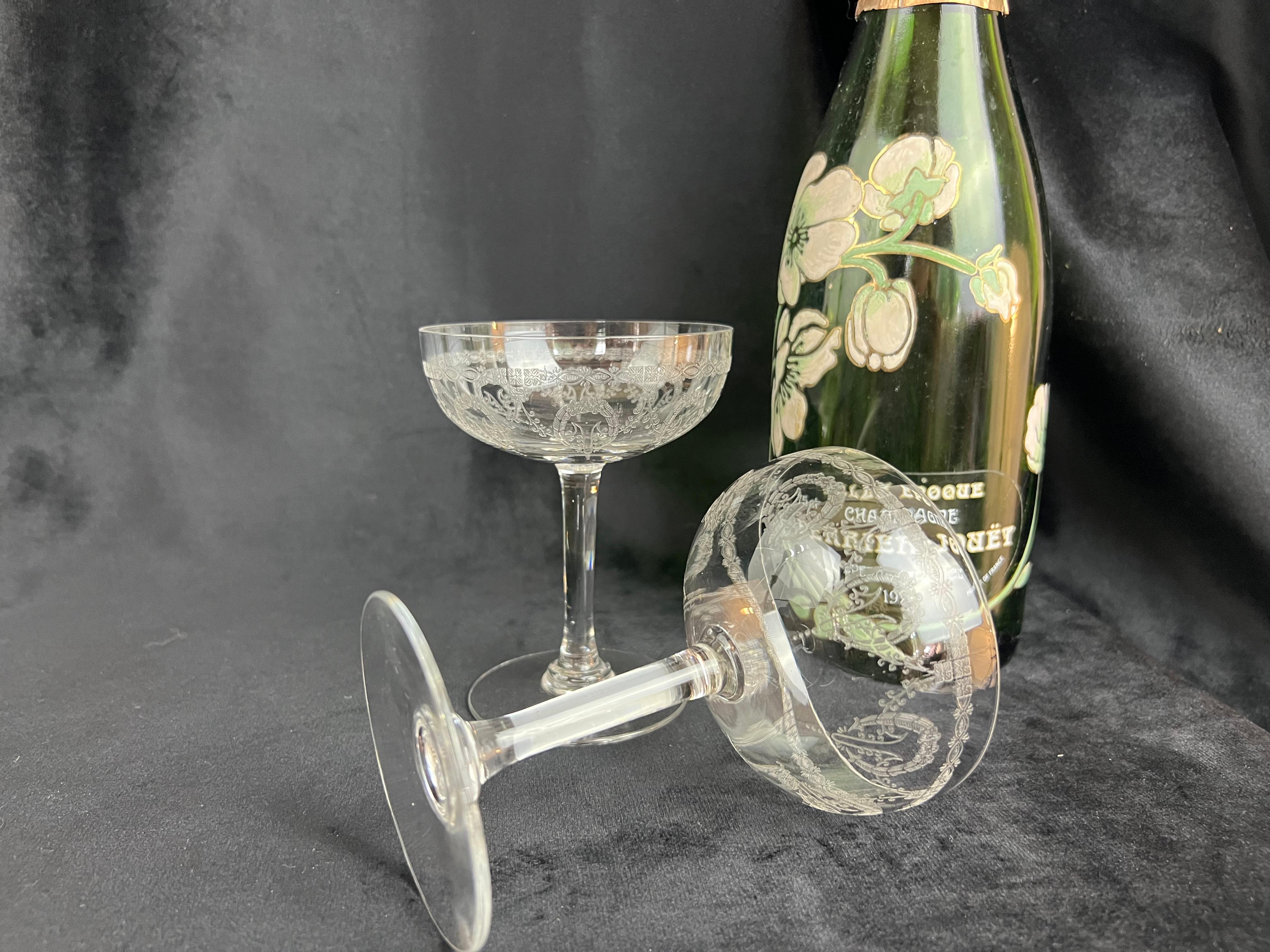 Exceptional Set of 6 Saint Louis Champagne Coupes – Noël Crystal Service, Early 6