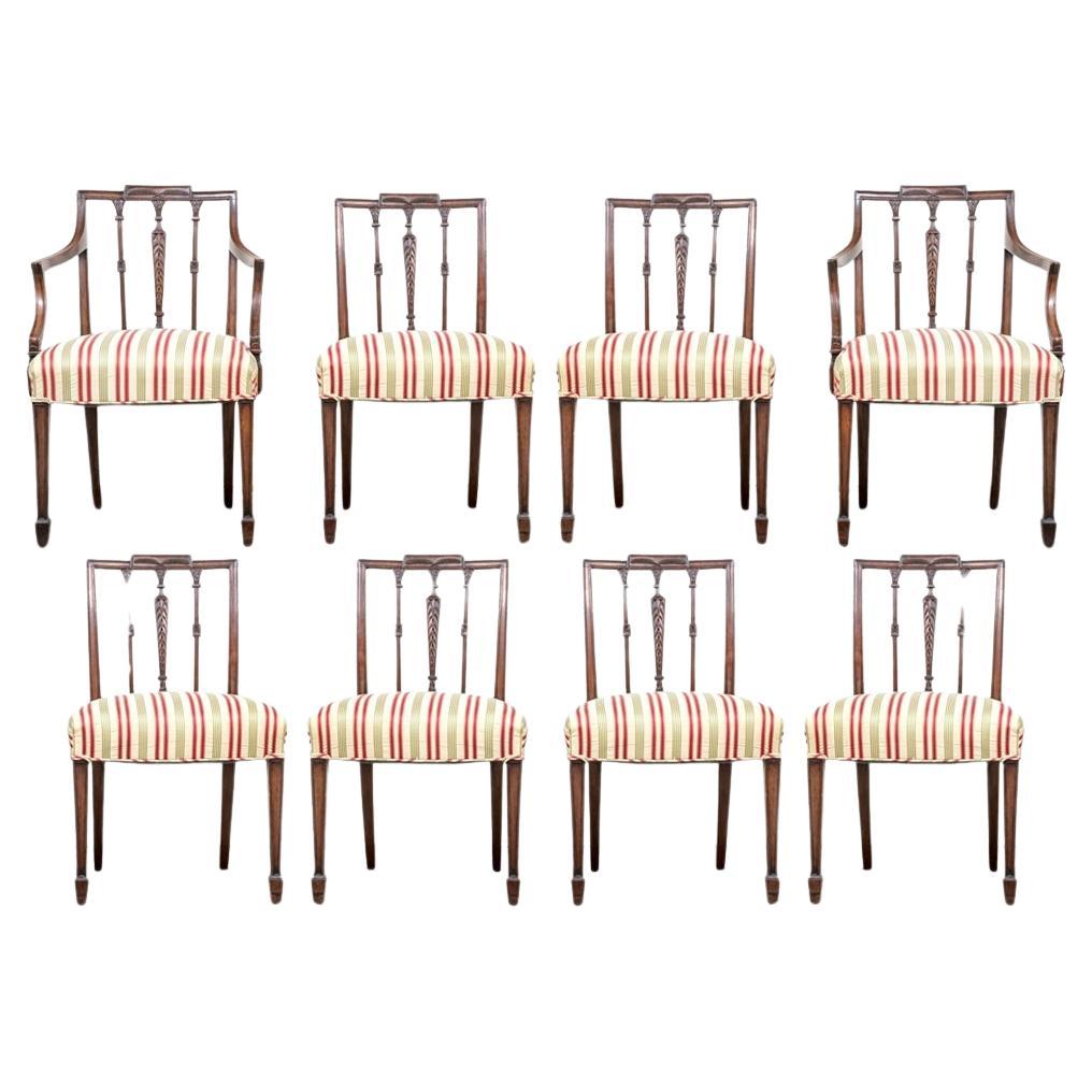 Exceptional Set Of 8 Federal Style Mahogany Dining Chairs