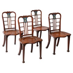 Eccezionale set di quattro sedie da sala in mogano George II