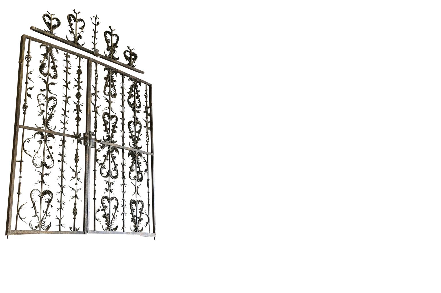 Exceptional Set of Spanish Late 16th-Early 17th Century Iron Gates In Good Condition For Sale In Atlanta, GA