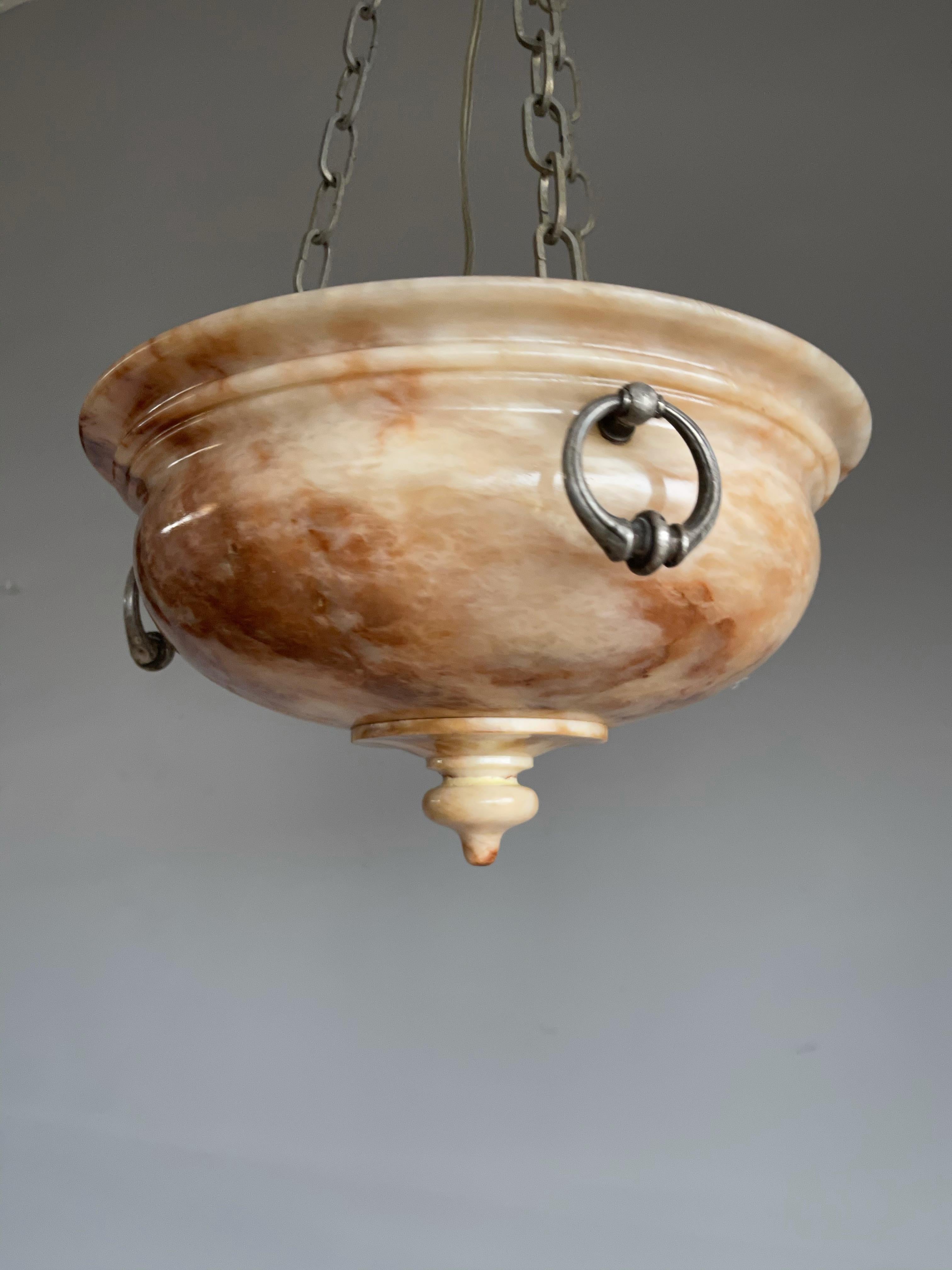 Exceptional Shape Koi Color Neoclassical Style Alabaster Pendant Light Fixture In Good Condition For Sale In Lisse, NL