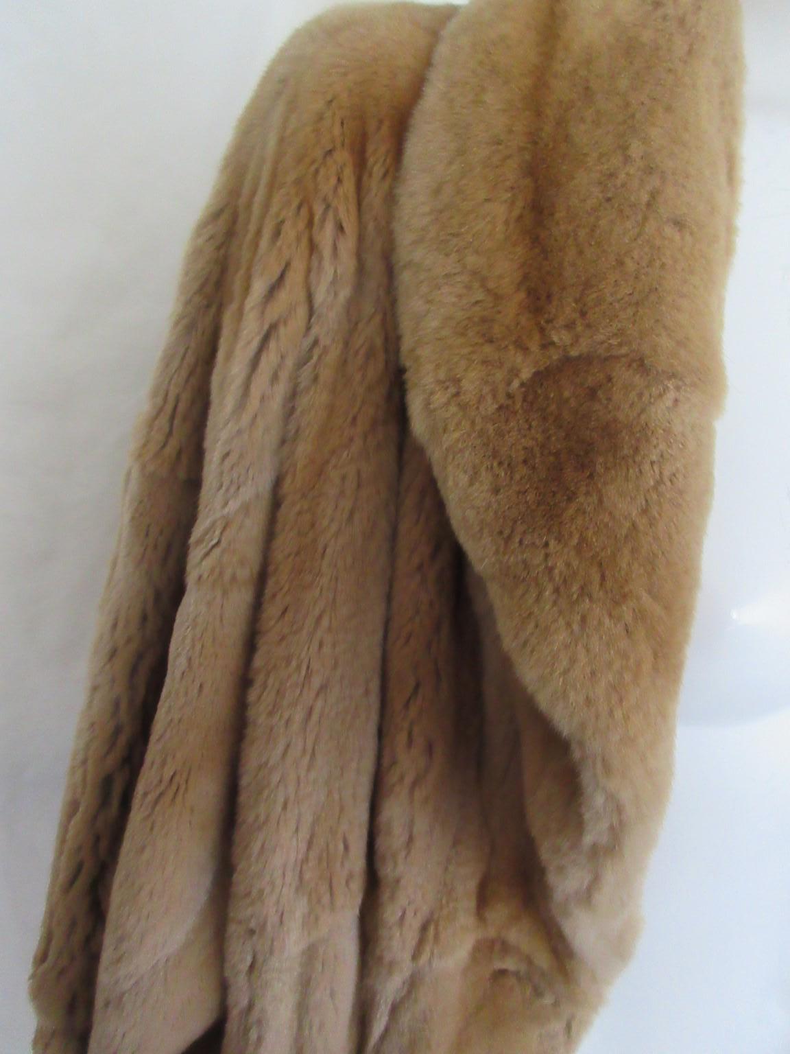 Exceptional Sheared Mink Fur Gold Tone Brown Coat 5