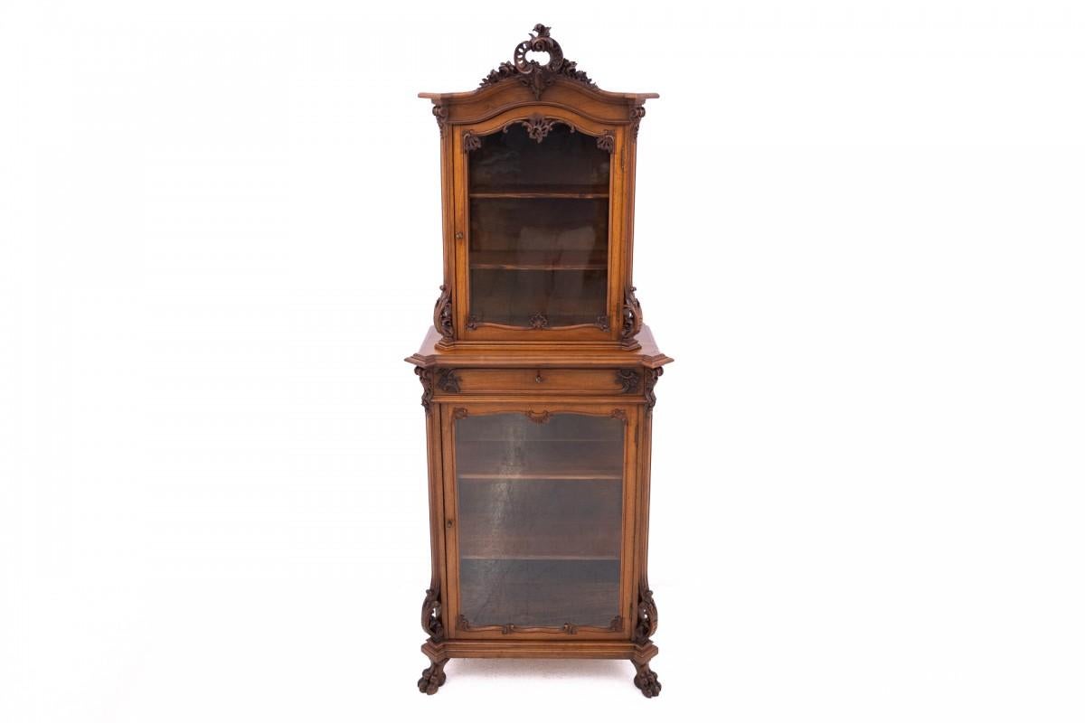 Exceptional sideboard, France, around 1890.

Very good condition, after professional renovation.

Wood: walnut

Dimensions:

H. 195 cm W. 76 cm D. 40.5 cm