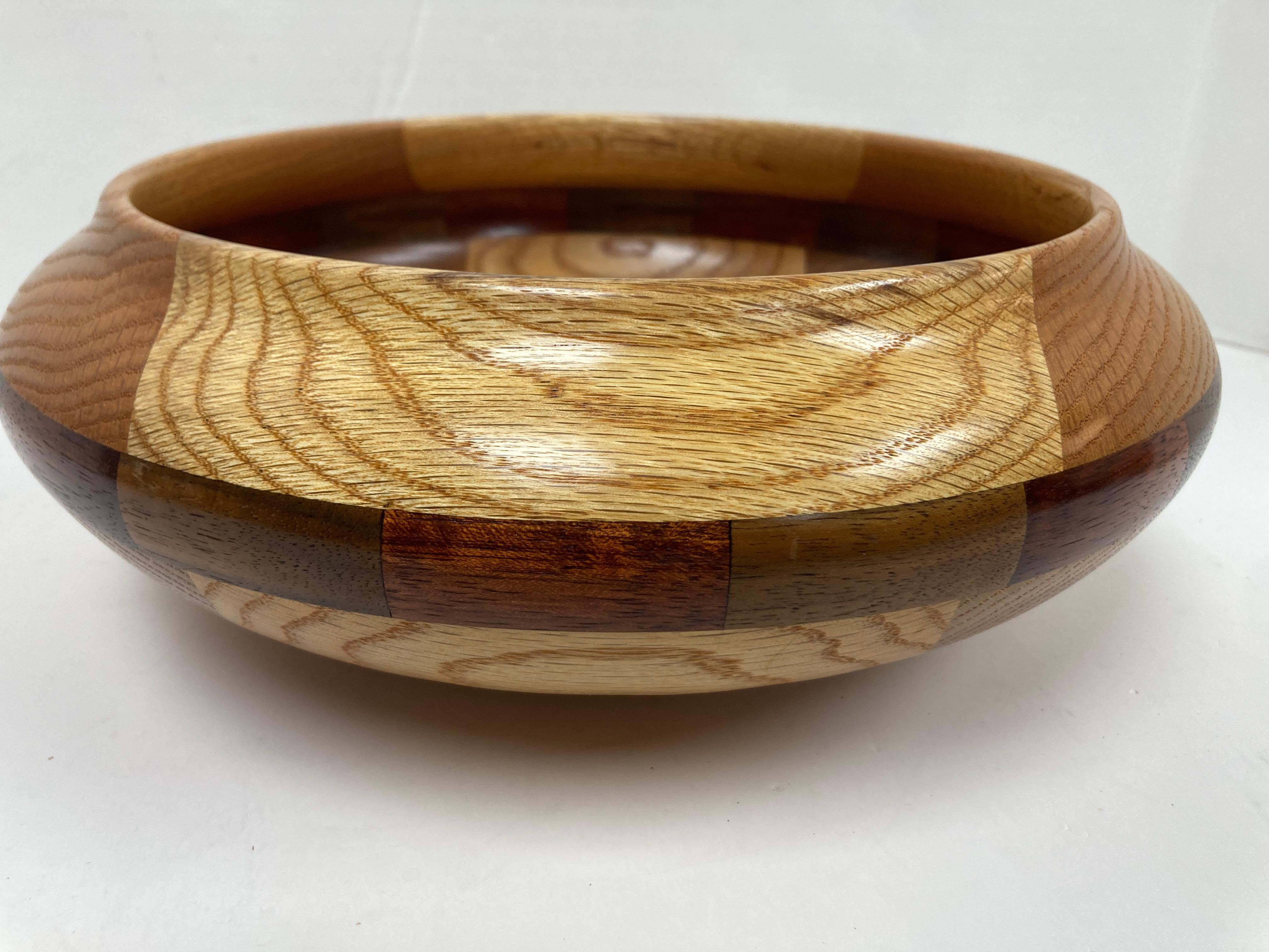 Exceptional Signed Mixed Wood Bowl New Mexico In Good Condition For Sale In Bridgeport, CT