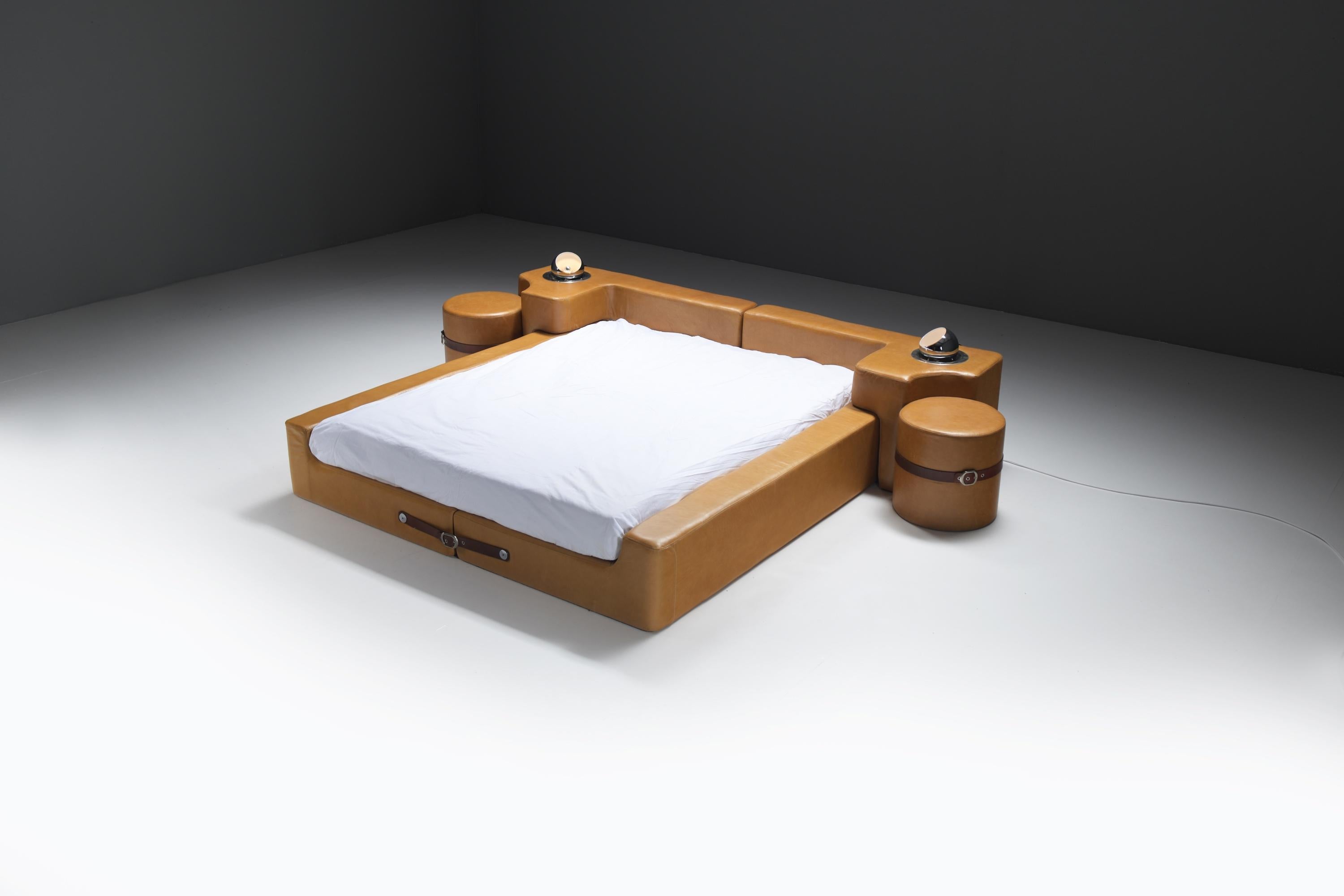 Eccezionale letto firmato TUCROMA in pelle cognac di Guido Faleshini - i4 Mariani In condizioni ottime in vendita a Buggenhout, Oost-Vlaanderen