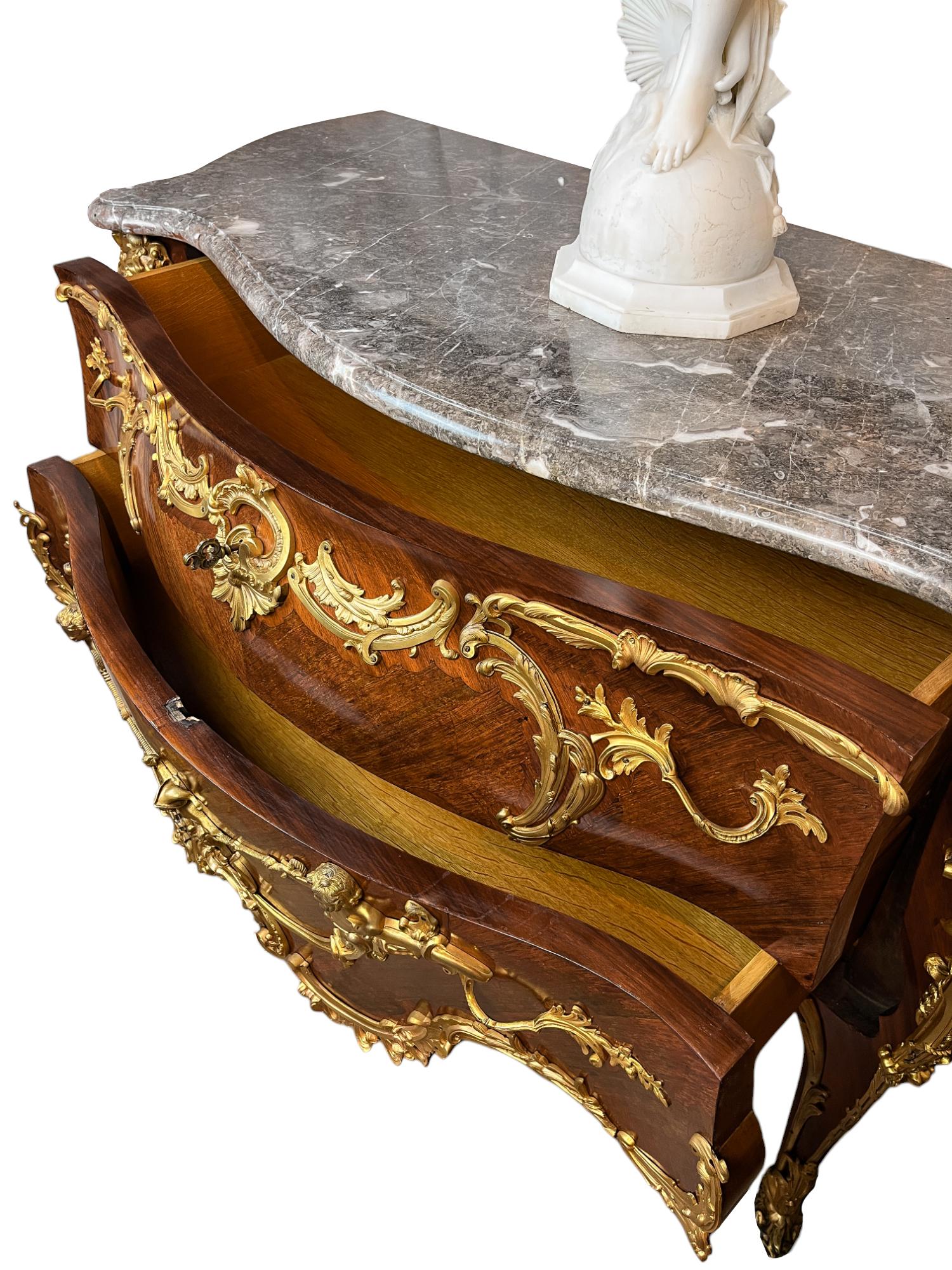 Eccezionale commode in palissandro a tema Singerie di Zwiener In condizioni buone in vendita a New York, NY