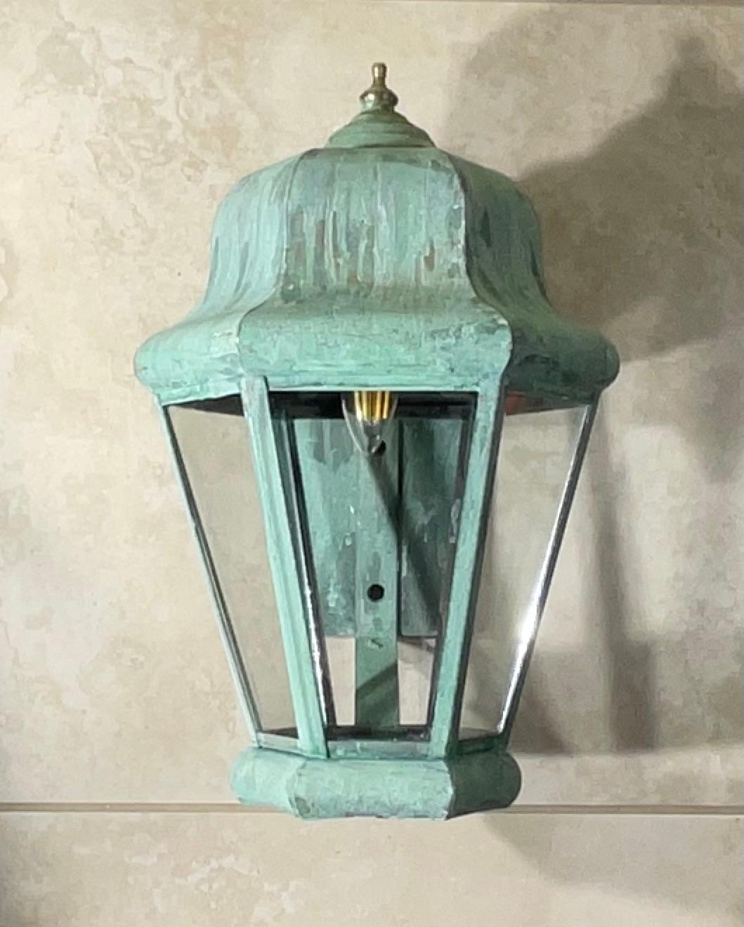 Exceptional Single Vintage Solid Brass Wall Lantern For Sale 4