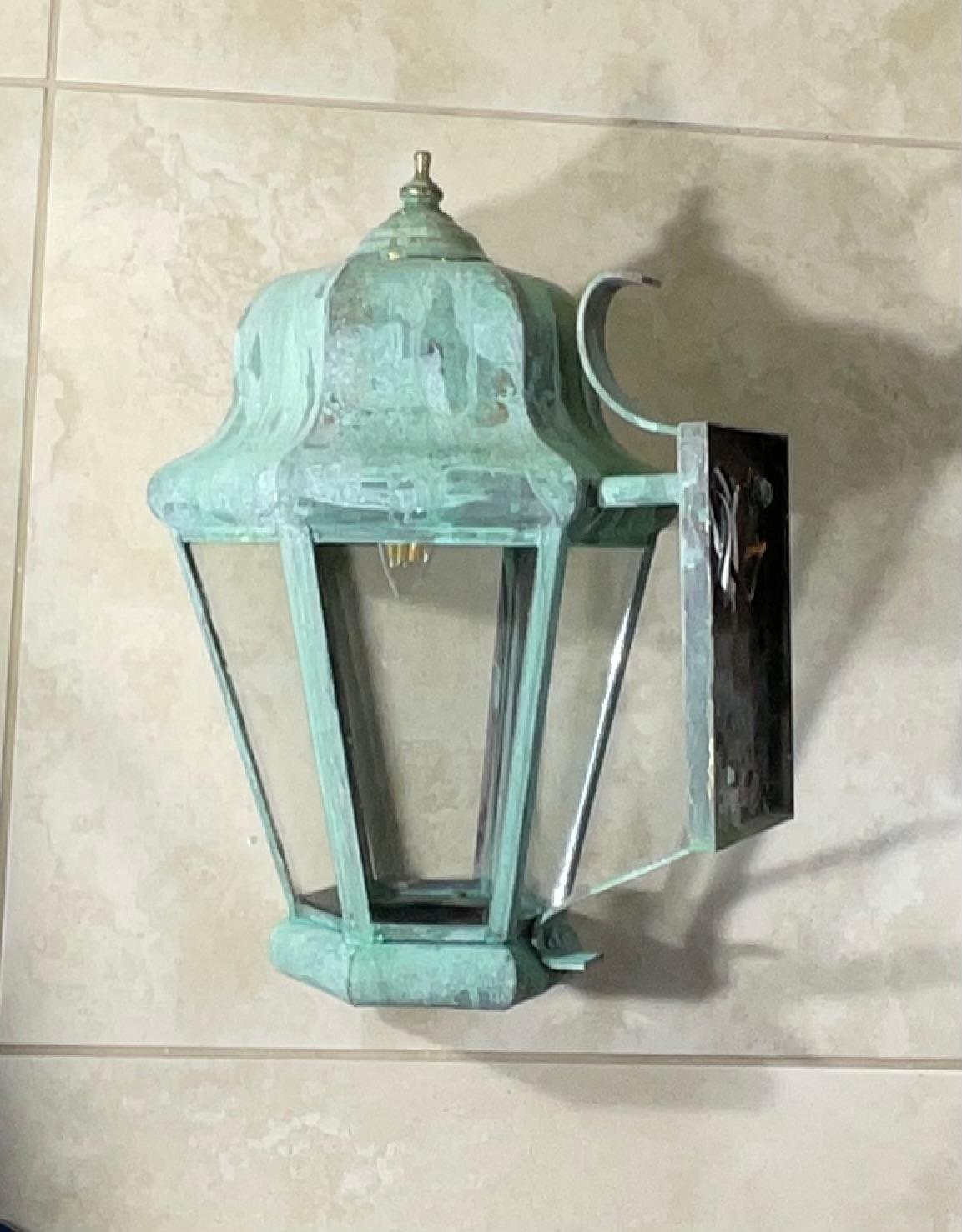 Exceptional Single Vintage Solid Brass Wall Lantern For Sale 3