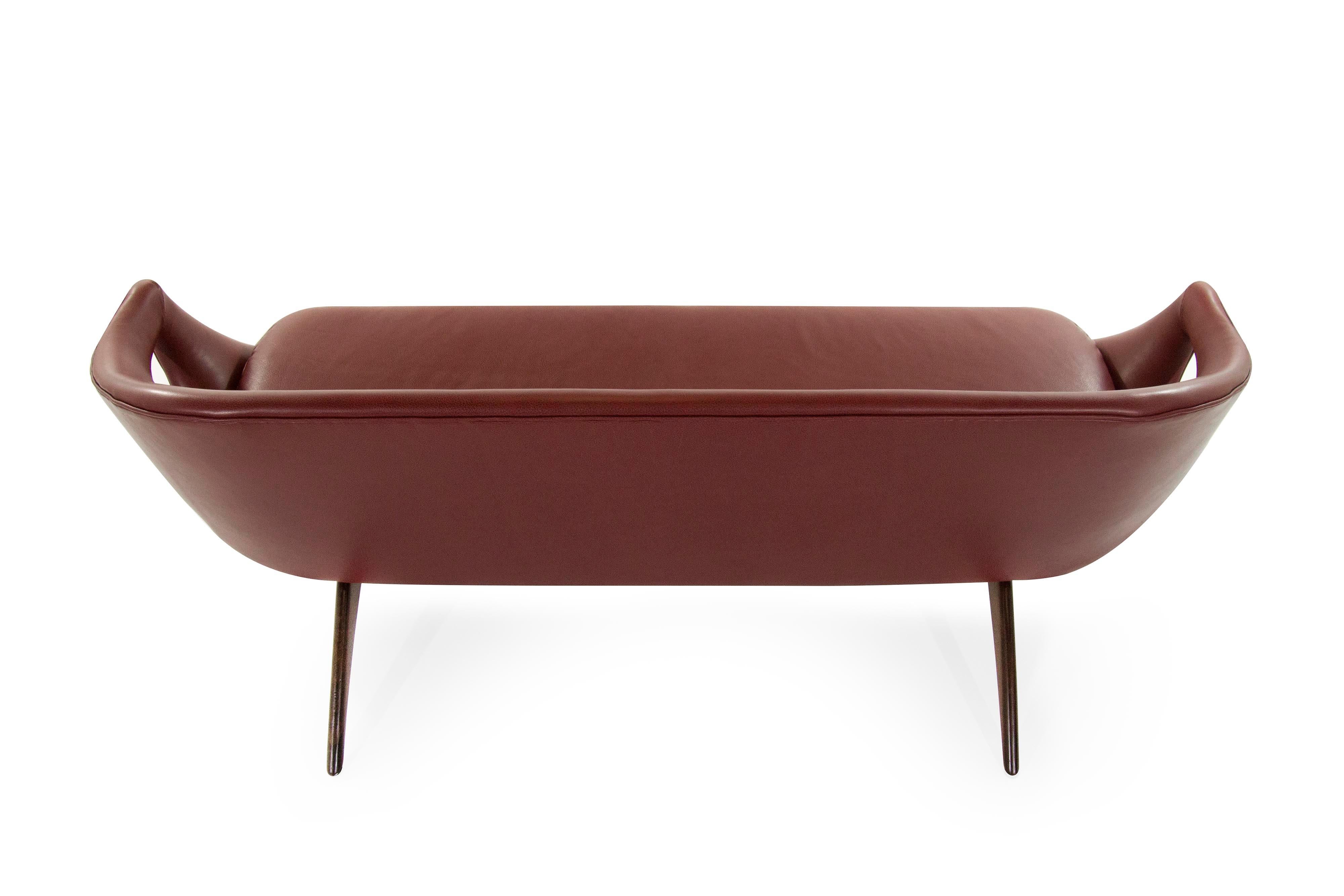 Canadian Sofa in Chianti Leather by Luigi Tiengo for Cimon Montréal, 1963