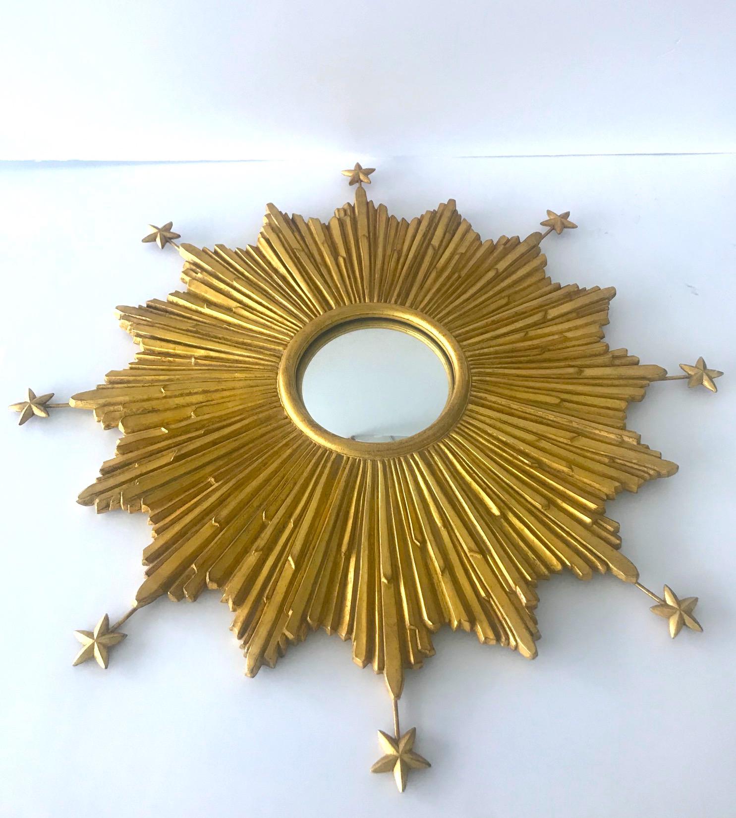 Exceptional Starburst Mirror Hand Carved with Antique Gold Leaf Finish In Excellent Condition In Fort Lauderdale, FL