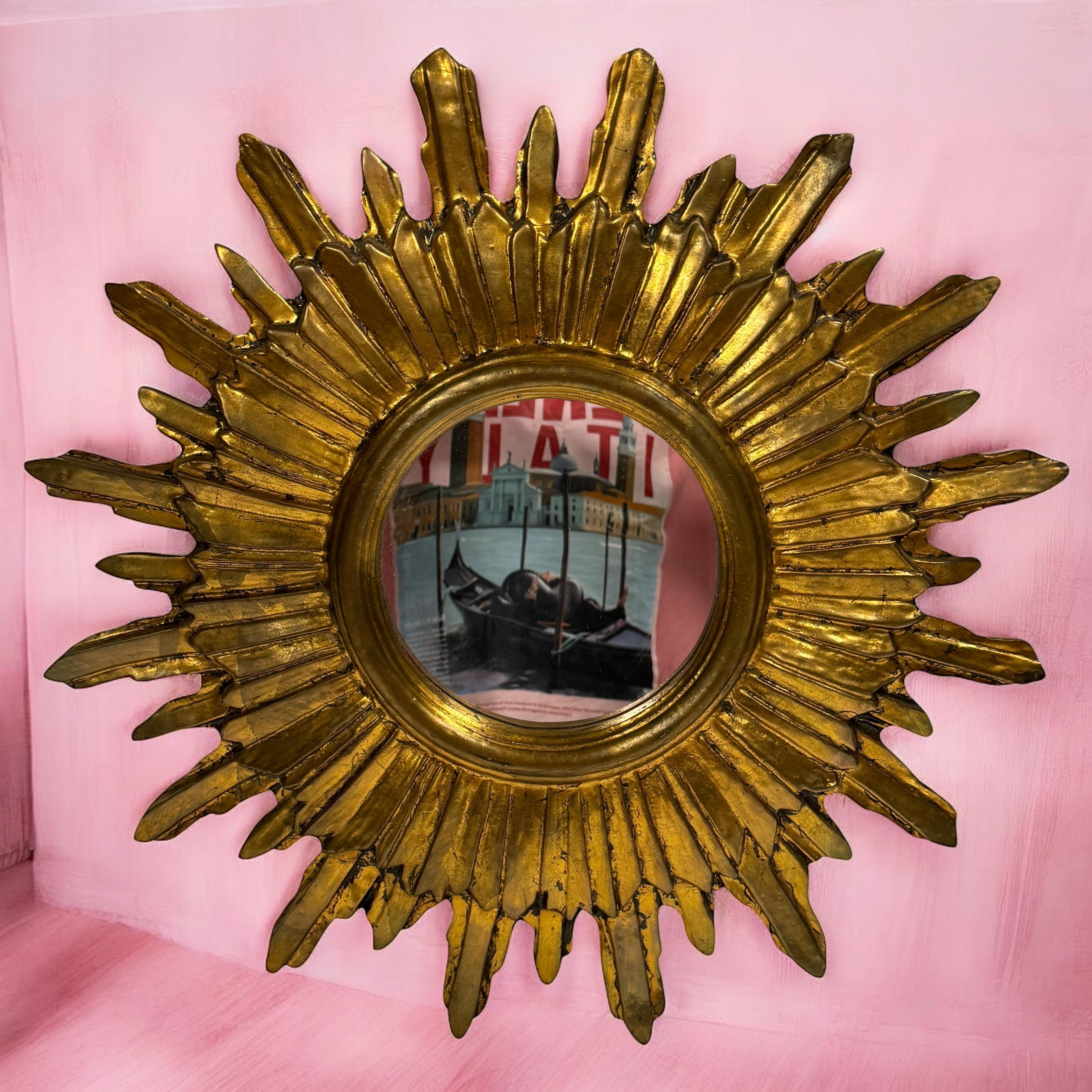 Eccezionale specchio in legno dorato Starburst Sunburst, Germania, circa anni '50 in vendita 1