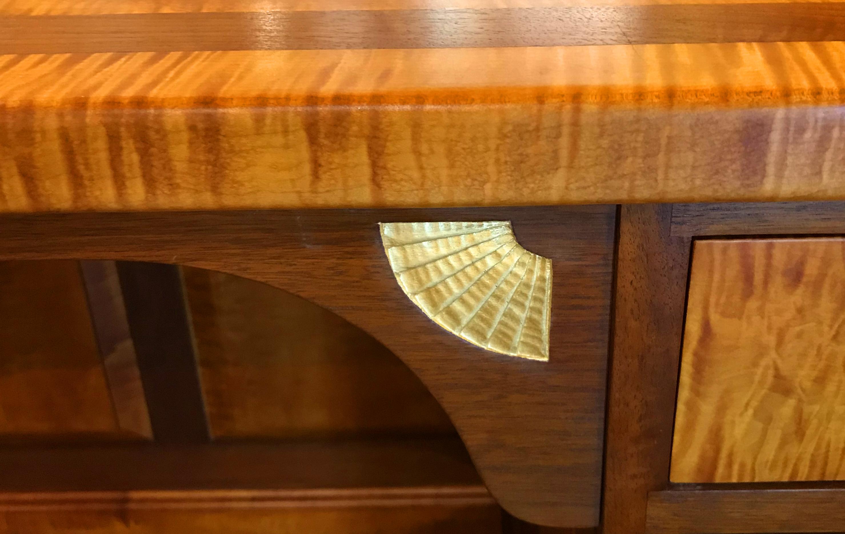 Exceptional Stephen Huneck Custom Tiger Maple and Walnut Desk with Dog Motif 6