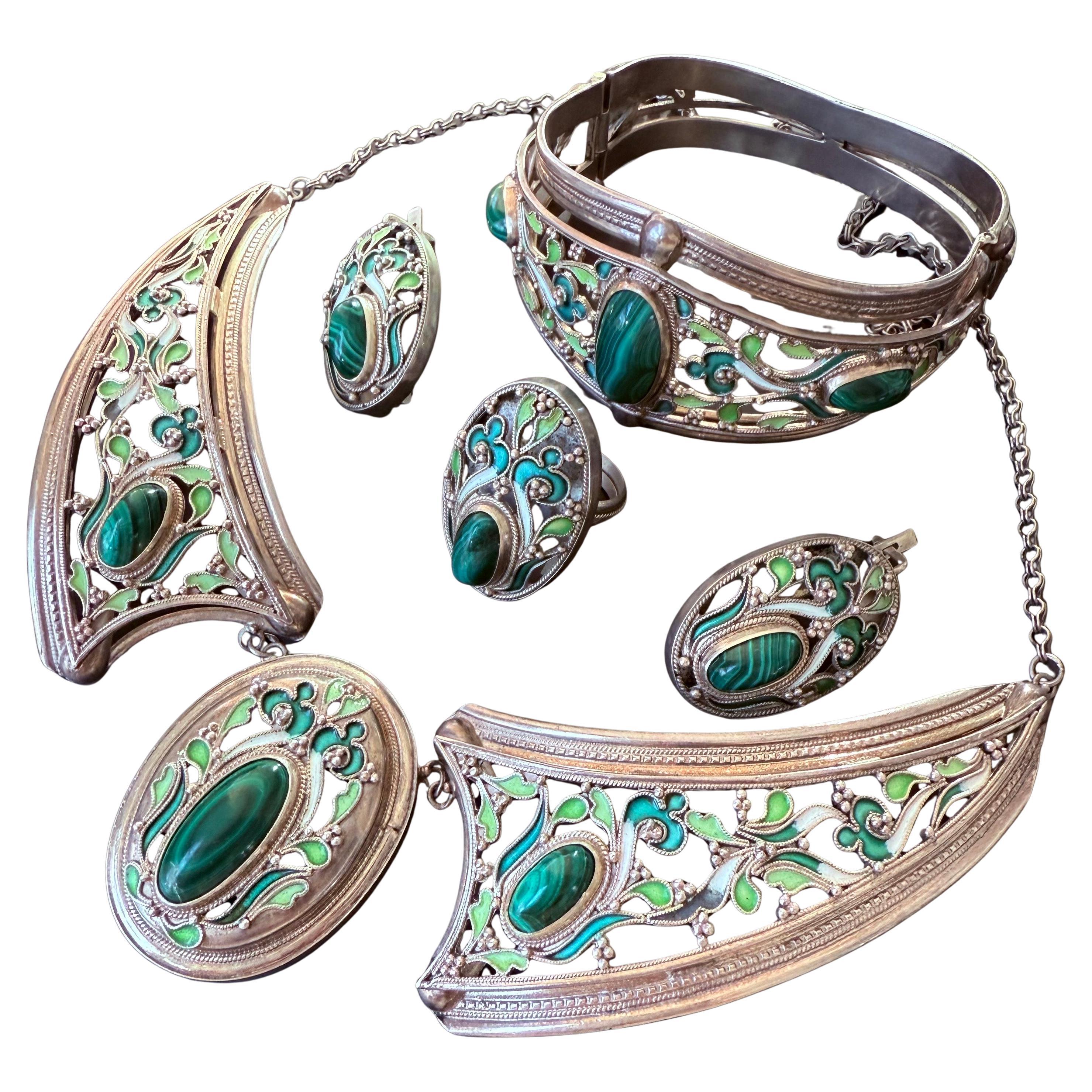 Eccezionale collana, bracciale, orecchini e anello in malachite smaltata in argento sterling in vendita
