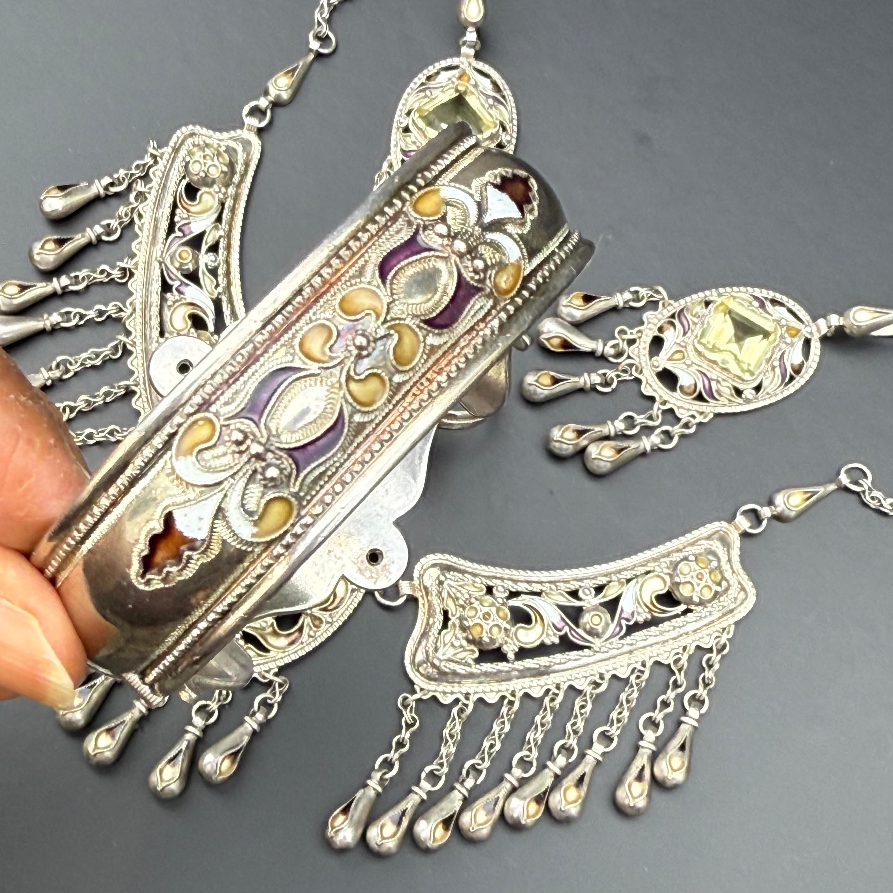 Exceptional Sterling Silver Enamel  Necklace, Bracelet earrings & Ring For Sale 5