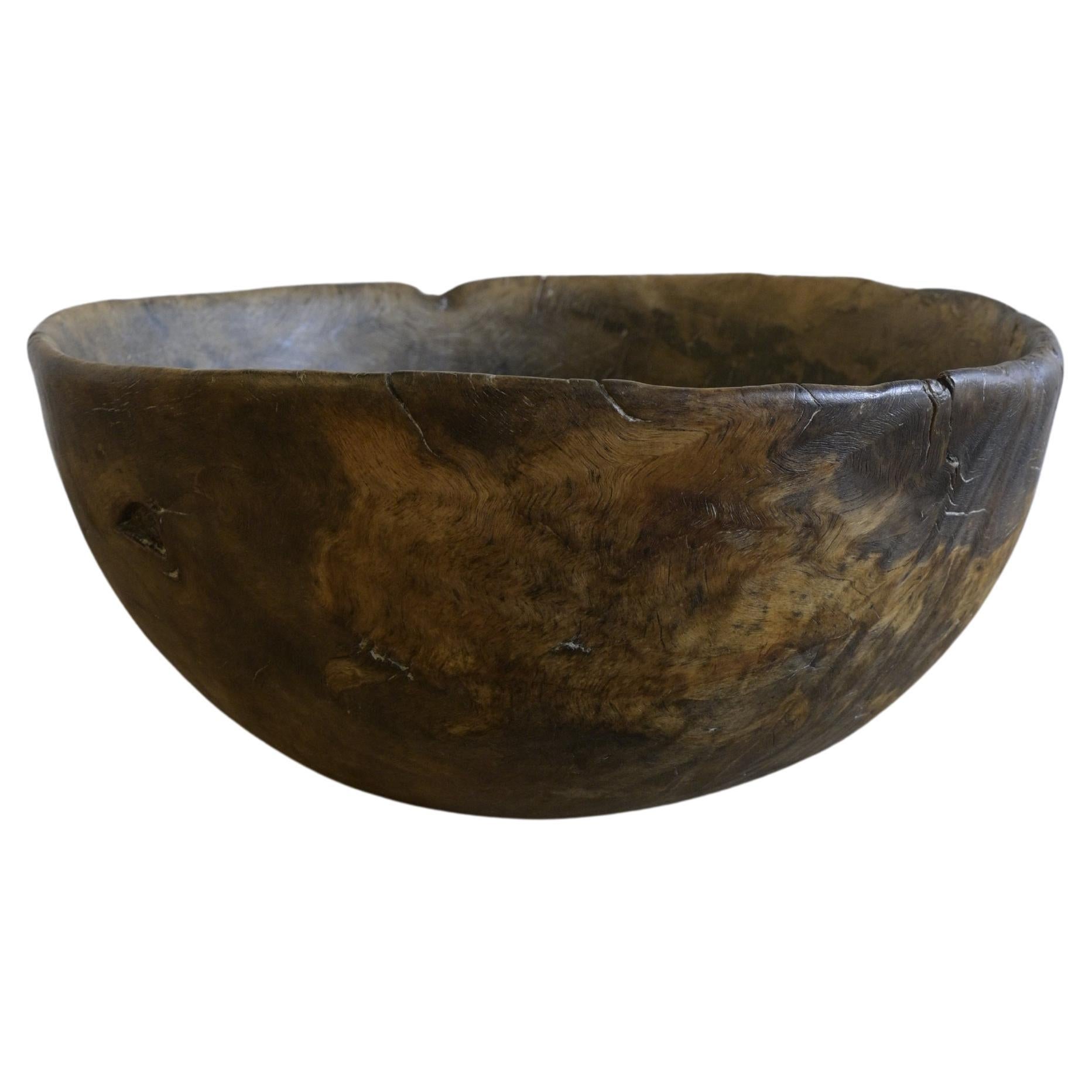 Exceptionnel bol suédois en ronce de bouleau, vers 1750