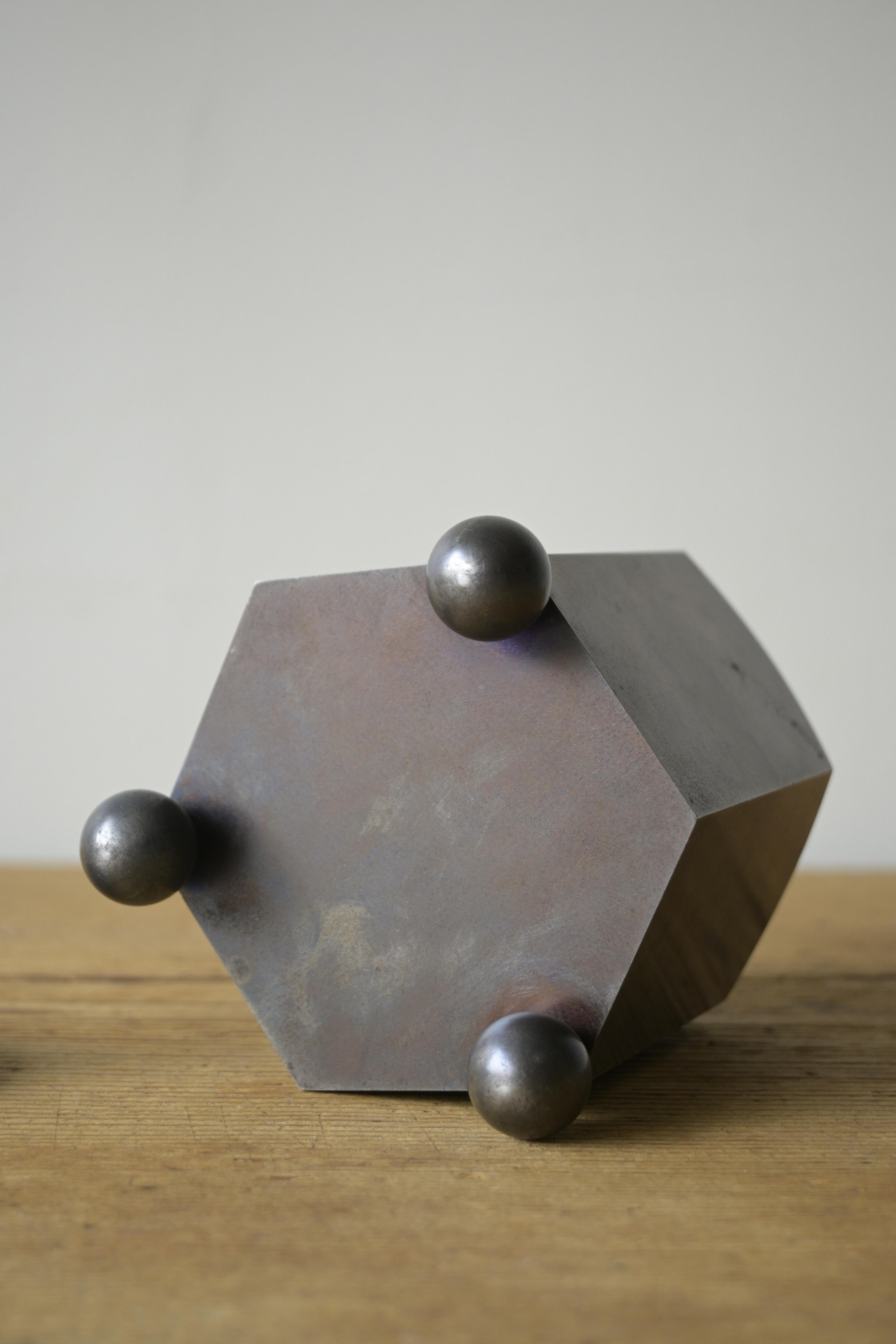 Exceptionnelle boîte suédoise en acier bleu, 1920-1930 en vente 9