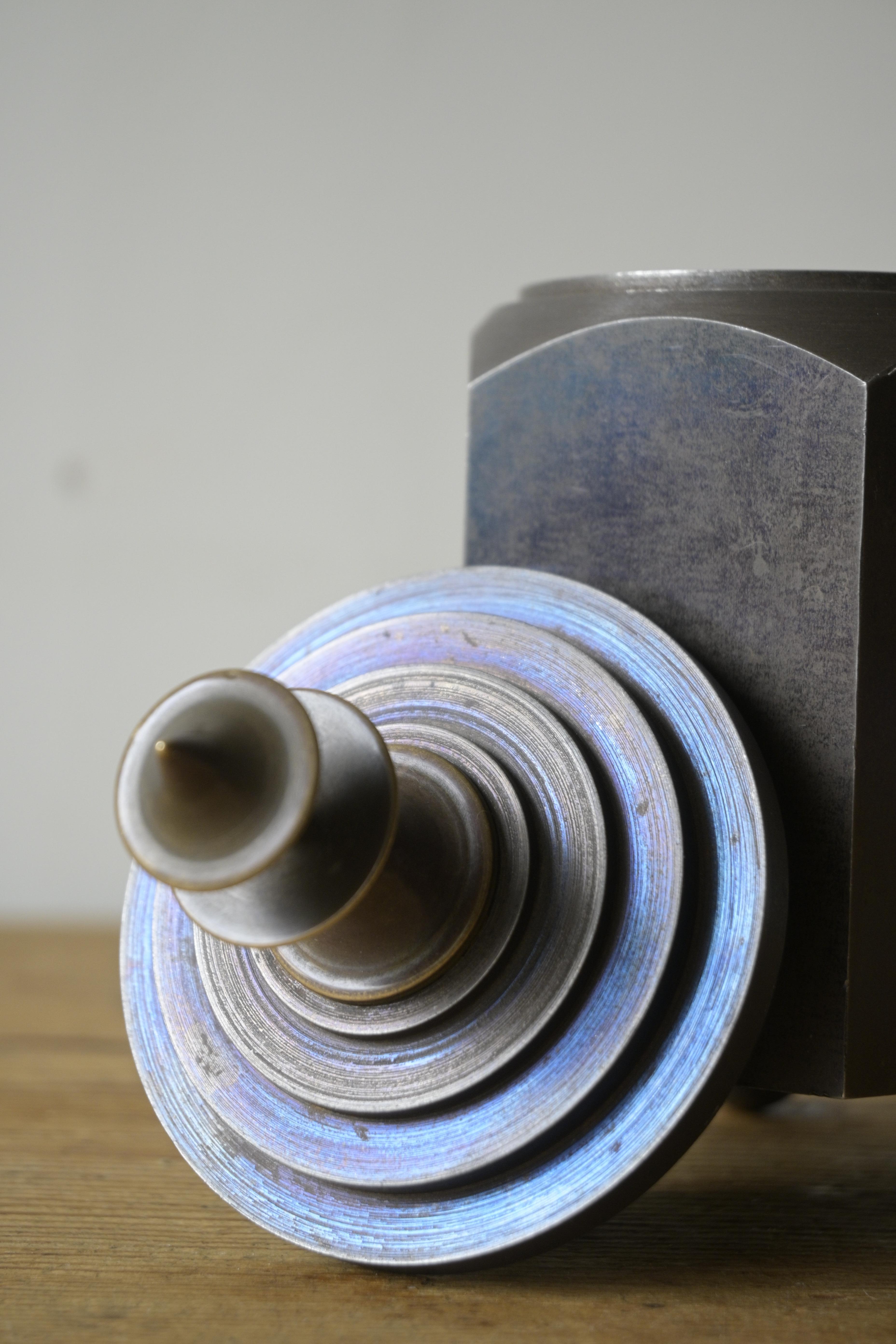 Début du 20ème siècle Exceptionnelle boîte suédoise en acier bleu, 1920-1930 en vente