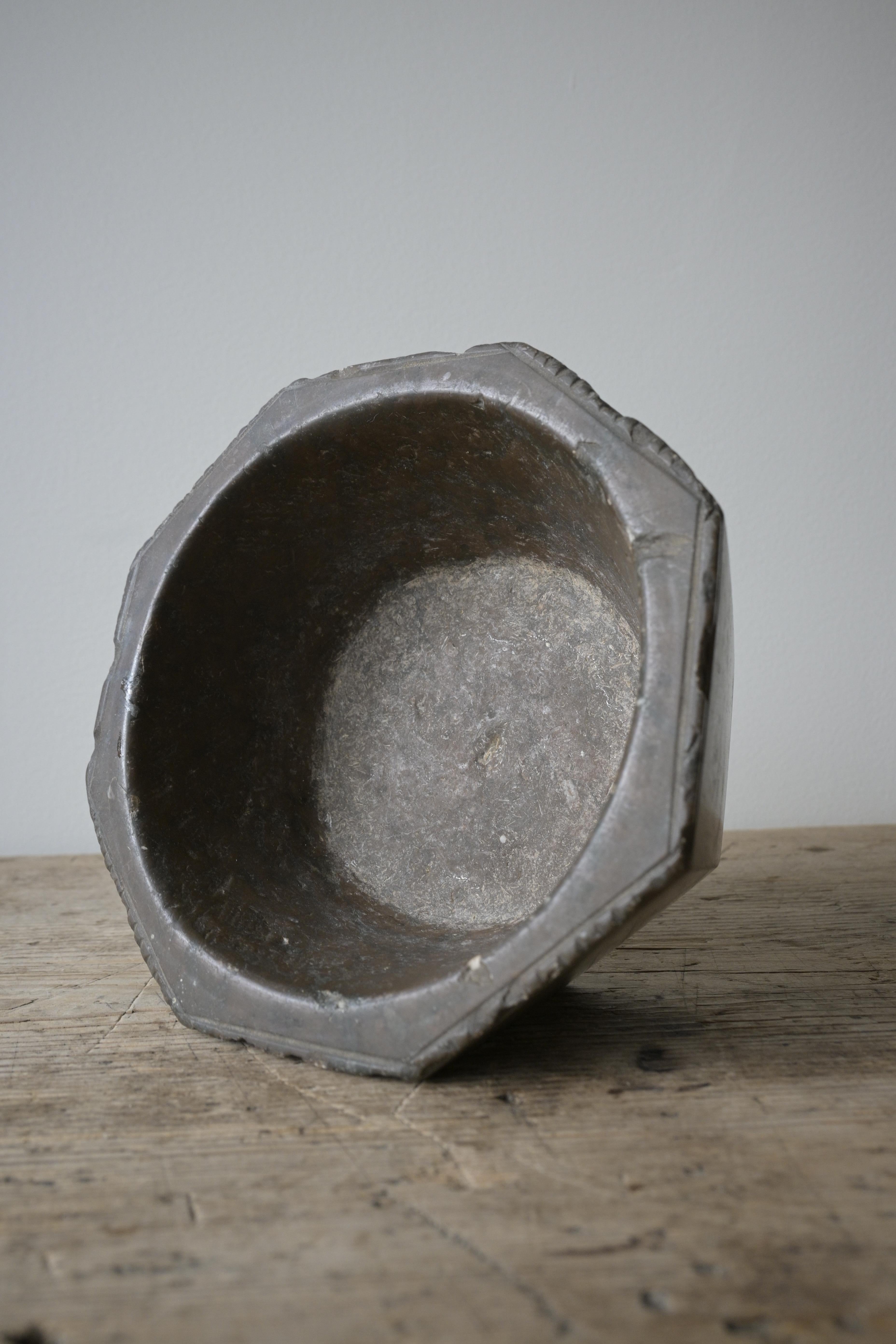 Exceptional Swedish Butter Box ca 1700-1830 7