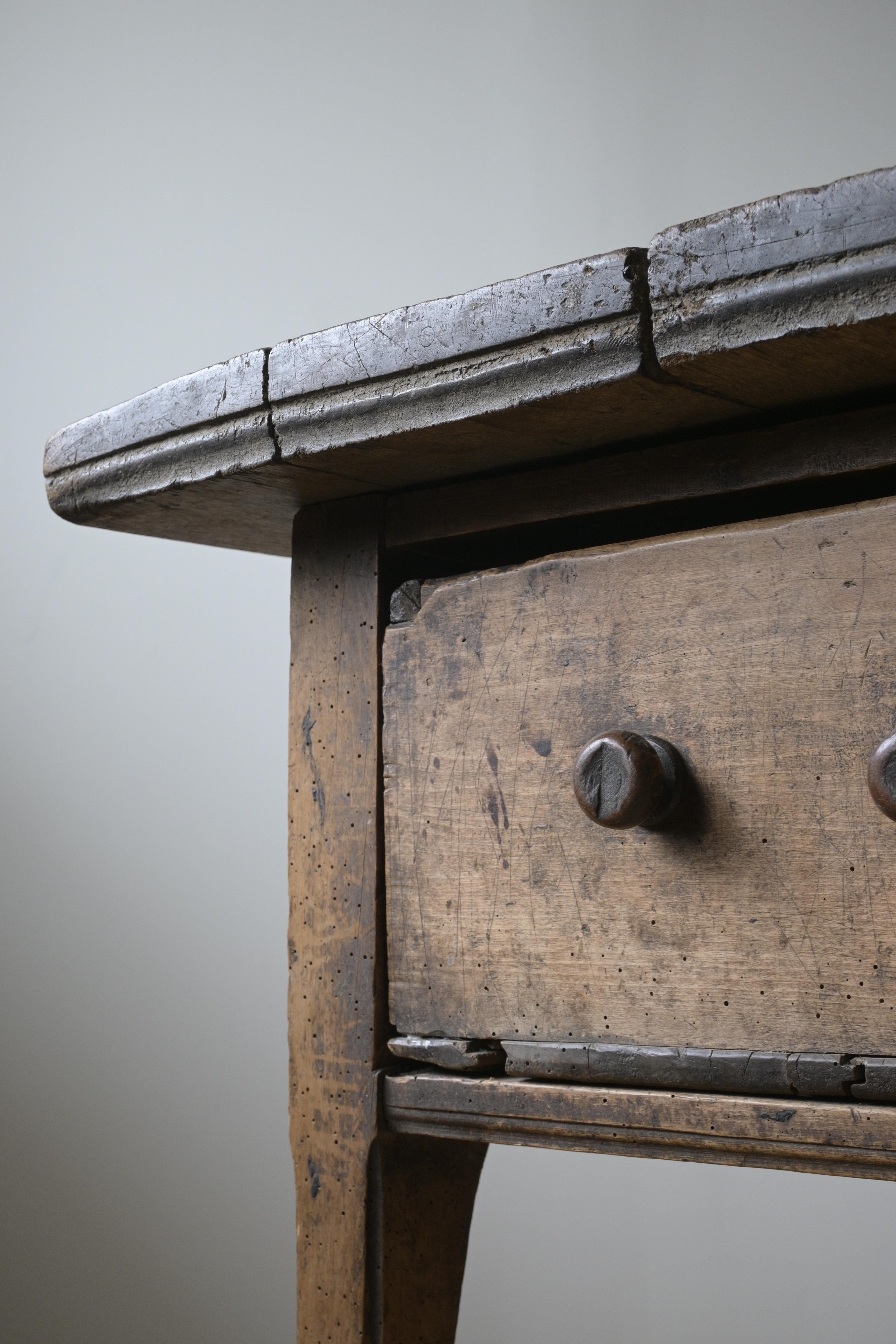 Exceptional Swedish Console Table ca 1750 For Sale 1