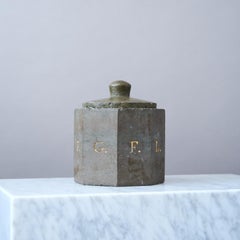 Eccezionale scatola svedese in pietra calcarea del XIX secolo