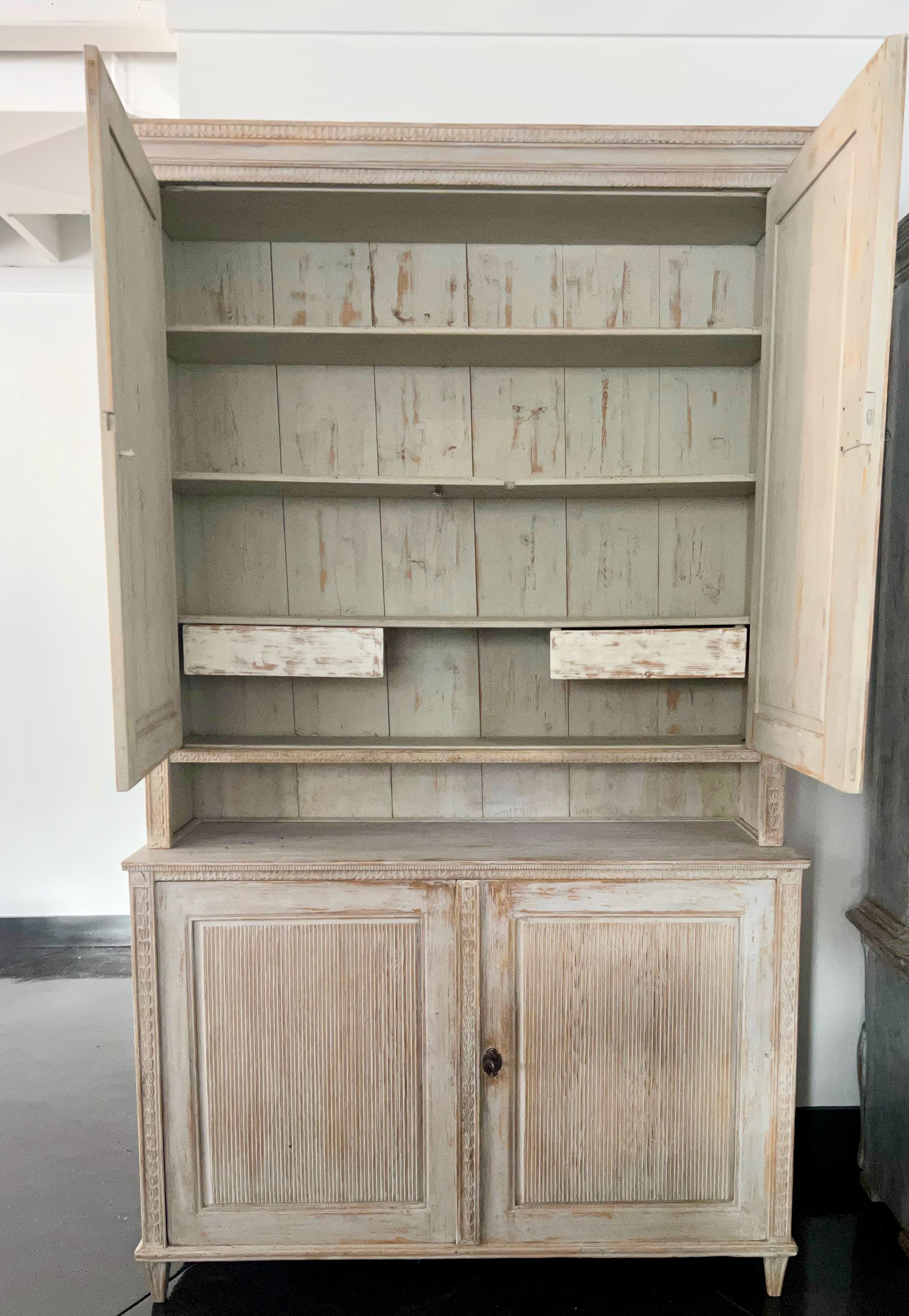 Hand-Carved Exceptional Swedish Period Gustavian Cabinet