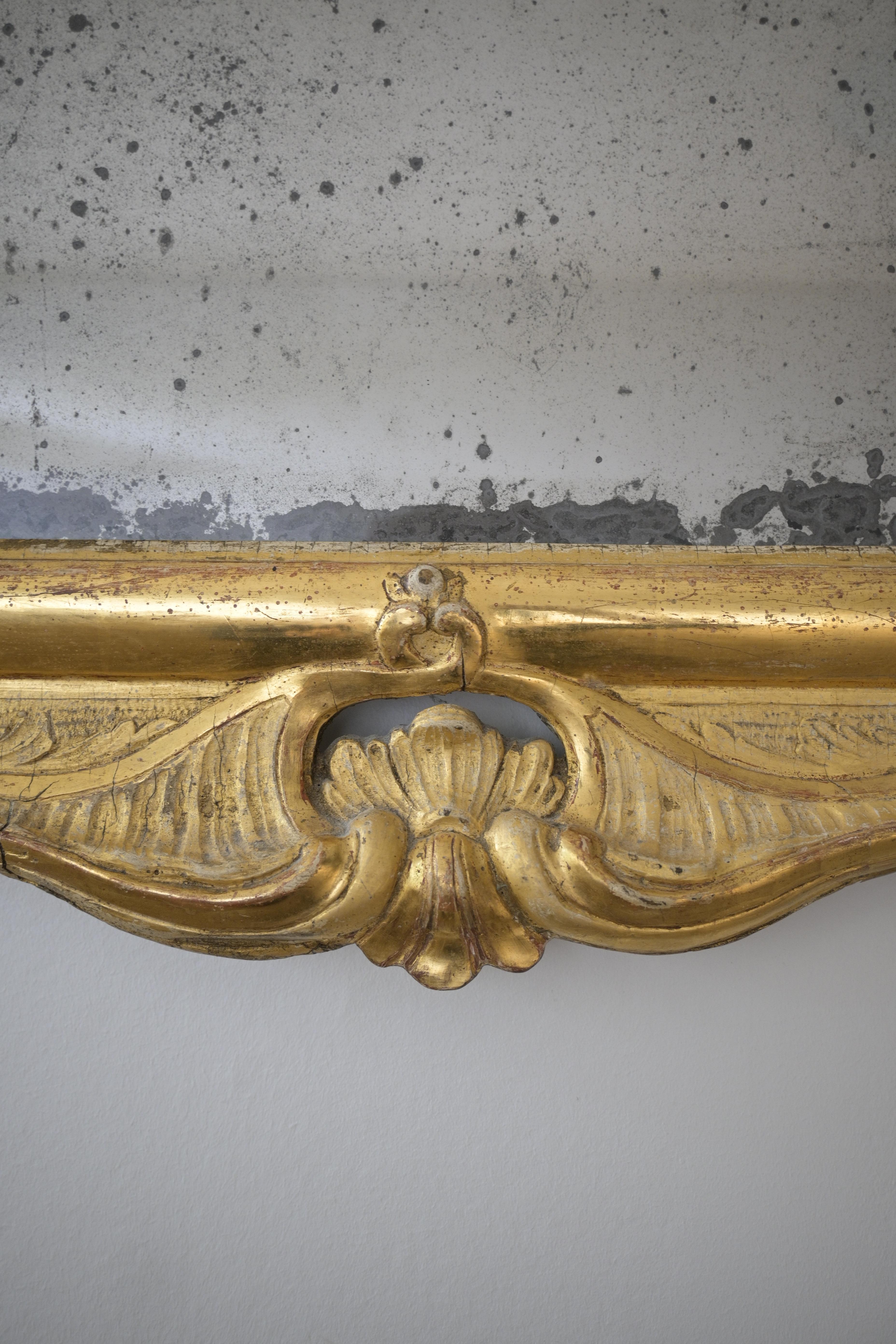 Exceptional Swedish Stockholm-produced Rococo Mirror circa 1760 For Sale 5