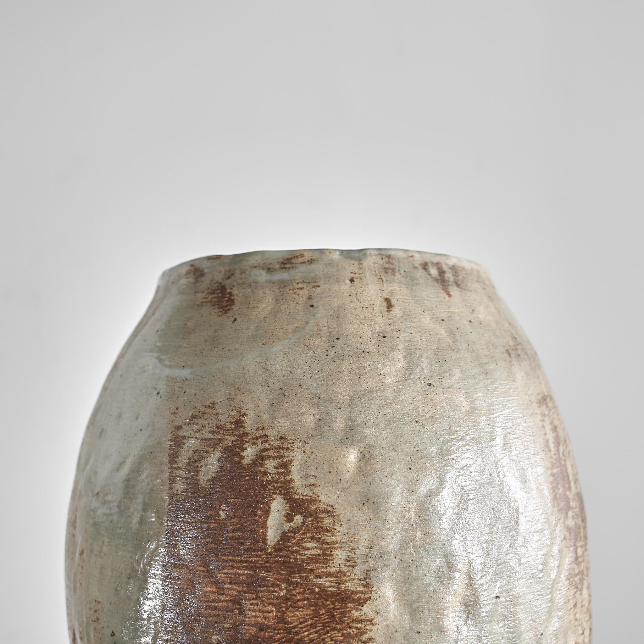 Exceptionnel grand vase/plat de studio japonais des années 50 cuit à la main Bon état - En vente à London, GB