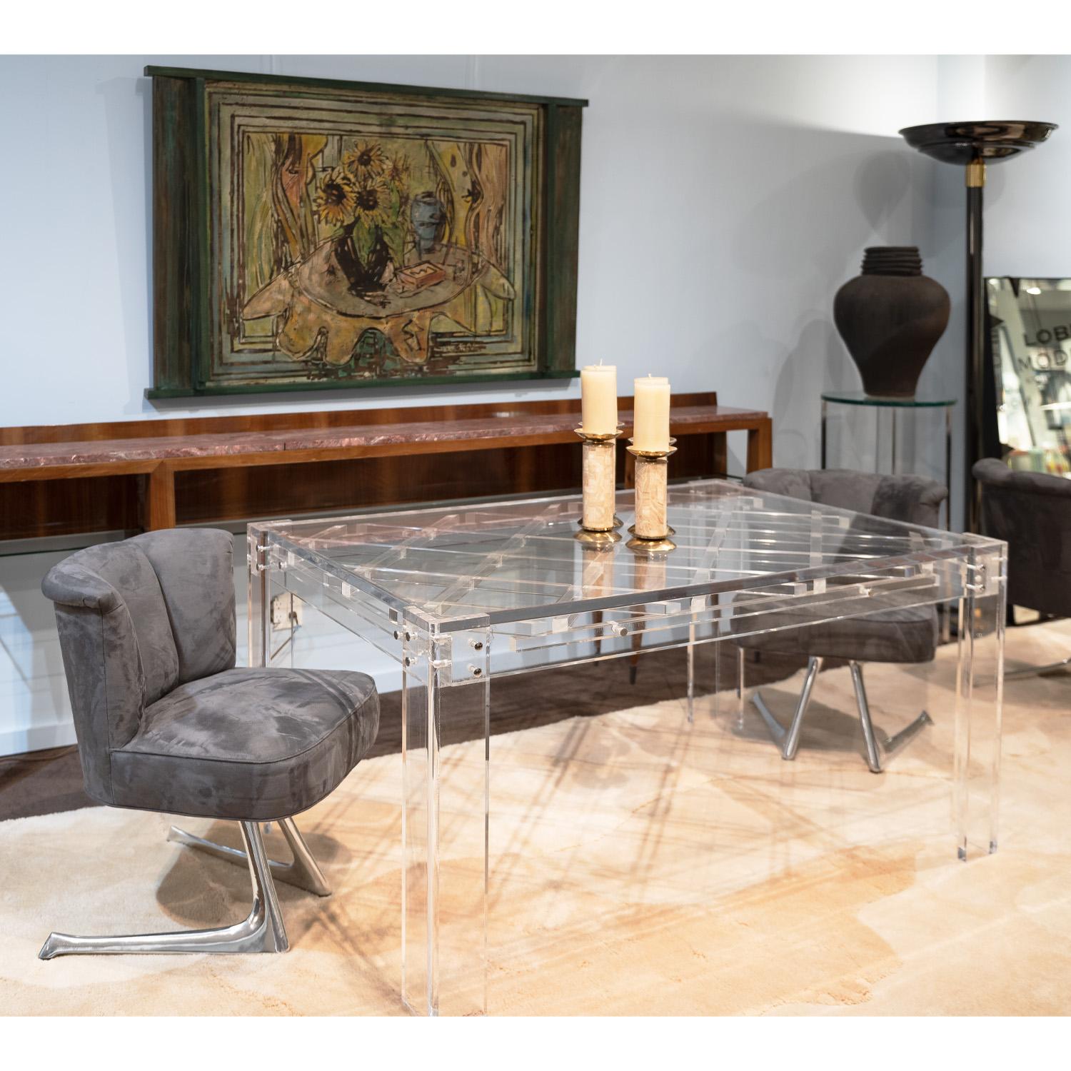Late 20th Century Exceptional Thick Lucite Dining Table with Criss-Cross Design 1970s For Sale
