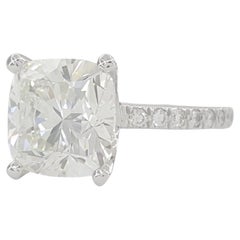Exceptional Tiffany & Co. Platinum Novo 3.18 ct Cushion Cut Diamond Ring