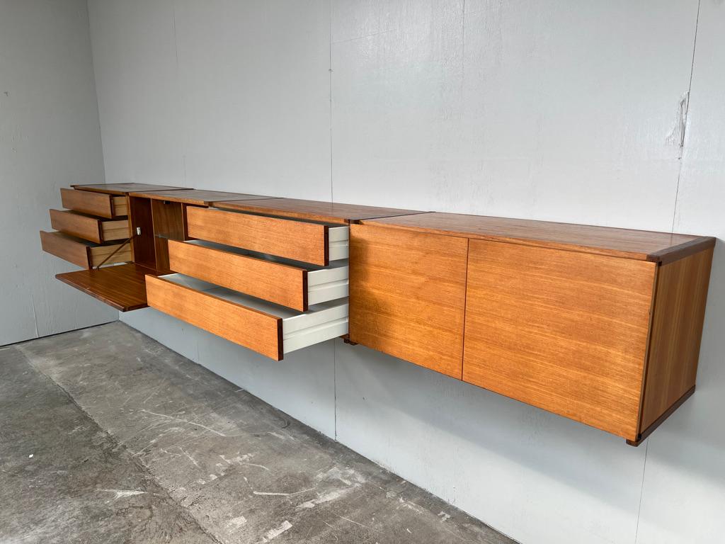 Exceptional Totally Free-Hanging XL Teak 1960 Retro Sideboard / Credenza 4