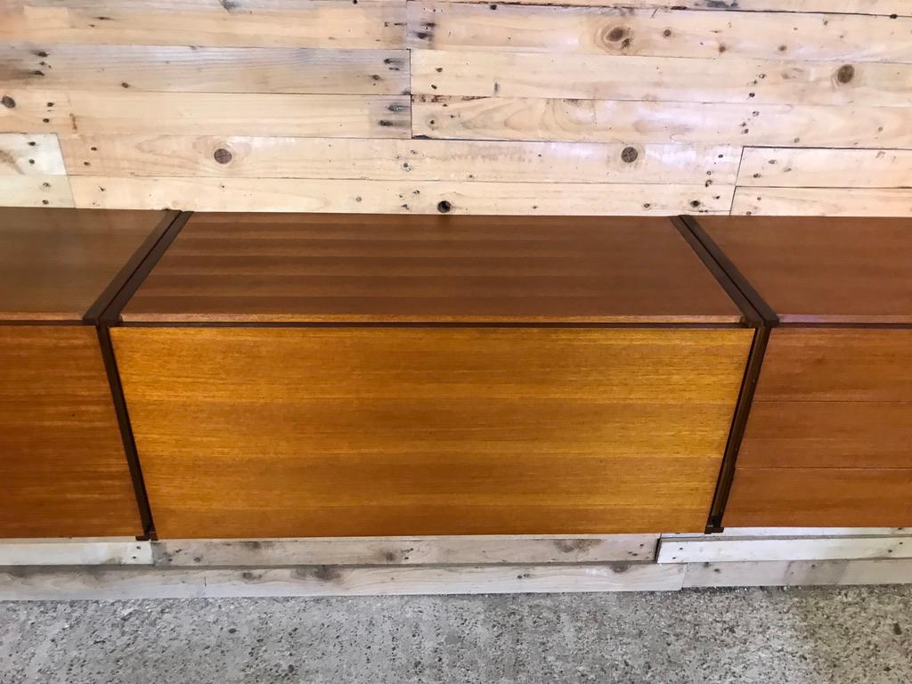 Exceptional Totally Free-Hanging XL Teak 1960 Retro Sideboard / Credenza 2