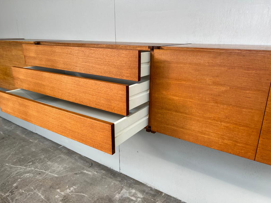 Exceptional Totally Free-Hanging XL Teak 1960 Retro Sideboard / Credenza 3