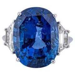 EXCEPTIONAL TYPE II GIA IGI Certified Kashmir Unheated 10.9 Carat Sapphire Ring