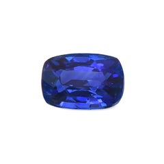 Exceptional Untreated 0.84 carats Royal Blue Sapphire, Swiss Certified