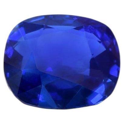 Exceptionnel saphir bleu royal non traité de 1.07 carats, certifié par la Suisse en vente