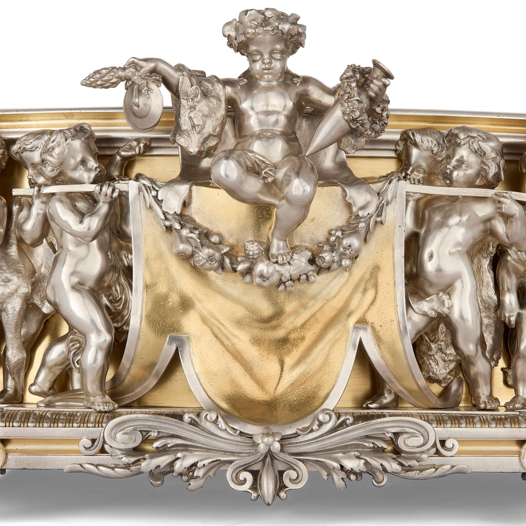 XIX secolo Eccezionale Jardinière di Christofle in ormolu e bronzo argentato di grandi dimensioni in vendita