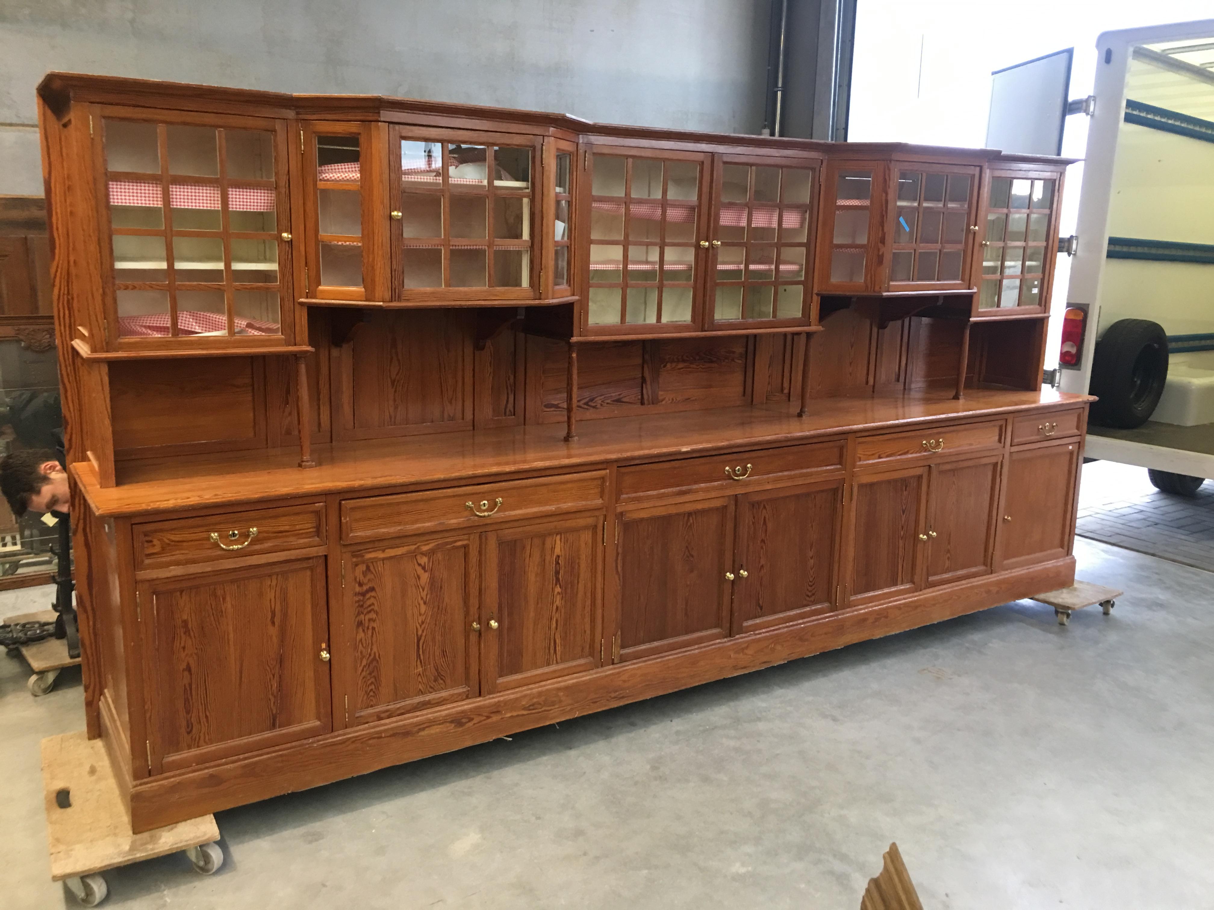 French Provincial Exceptional Very Large Serving Furniture in Pitchpin, circa 1900 For Sale