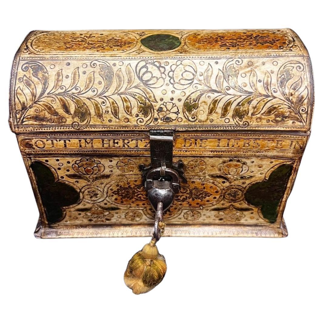 Exceptional Very Rare Antique Embossed Leather Treasure Box Nuremberg 1713 en vente