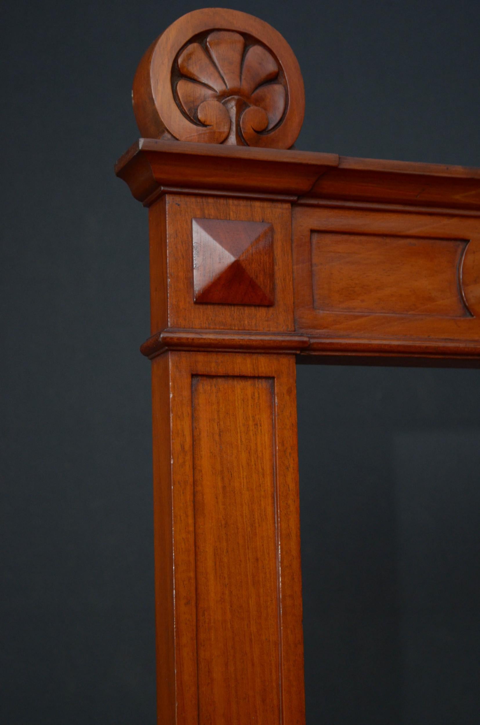 Exceptional Victorian Mahogany Hall Stand In Good Condition In Whaley Bridge, GB