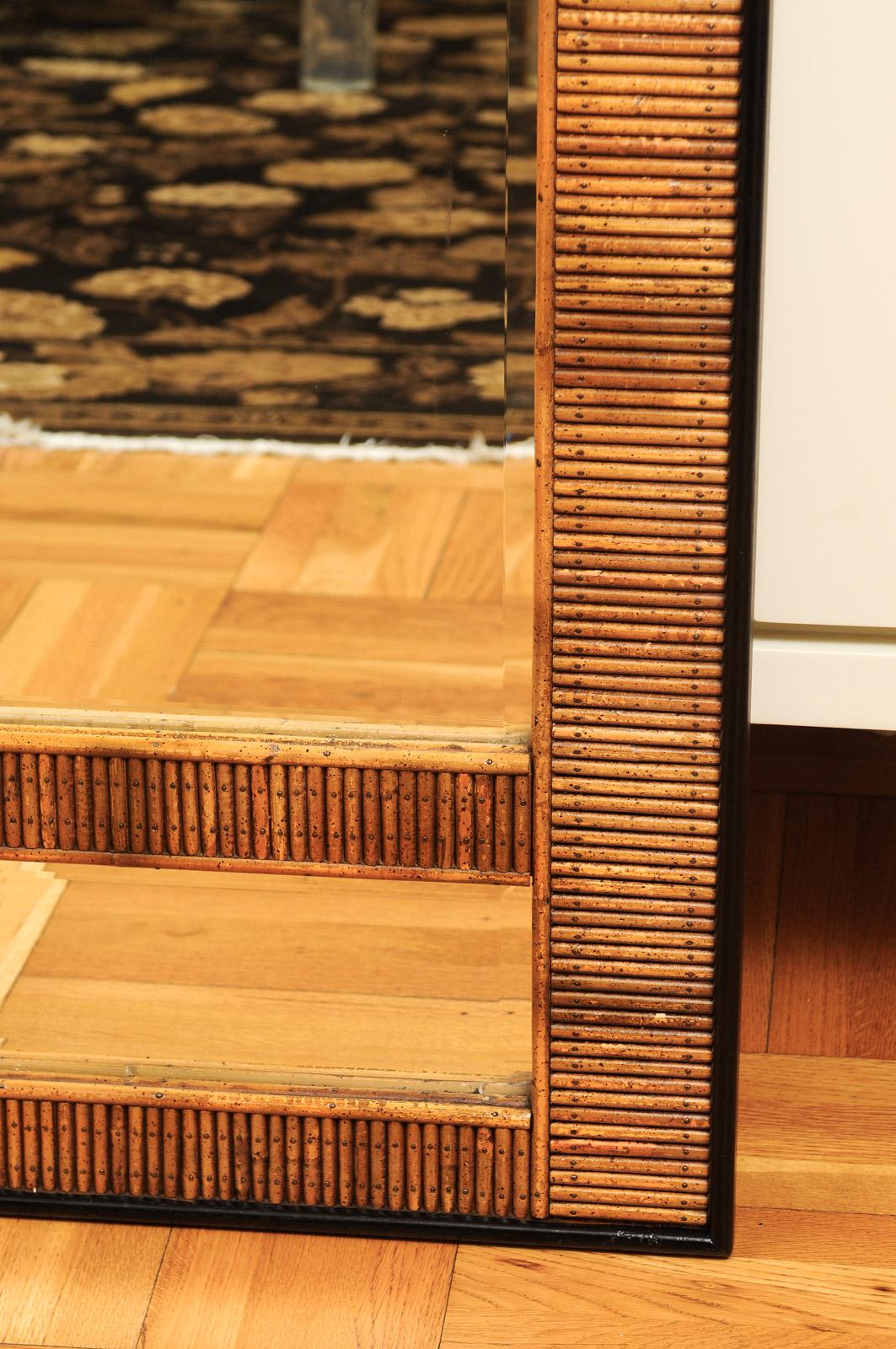 Außergewöhnliche Vintage Bamboo Rattan Cane und schwarzem Lack Spiegel - Pr verfügbar im Angebot 1